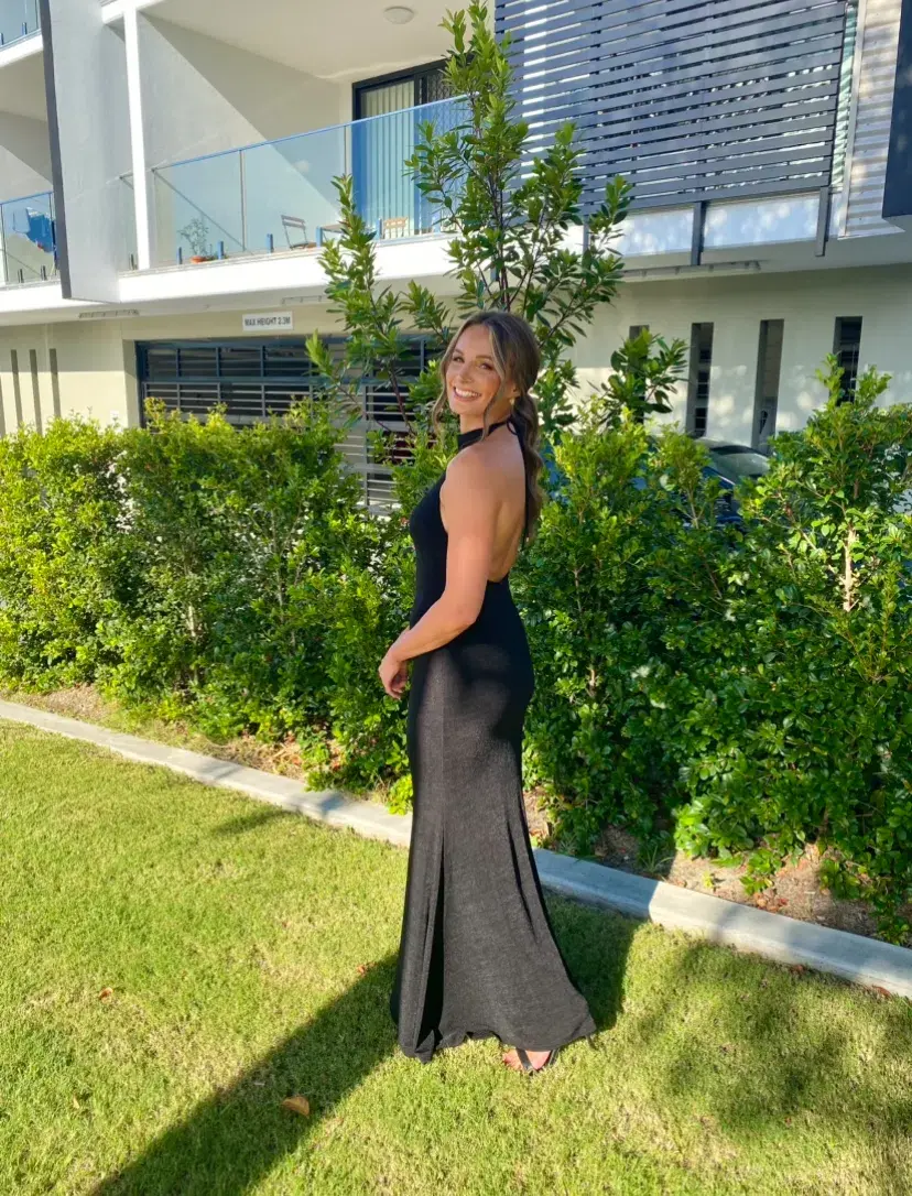 Misha Lois Gown in Black Size 8 - Image 4