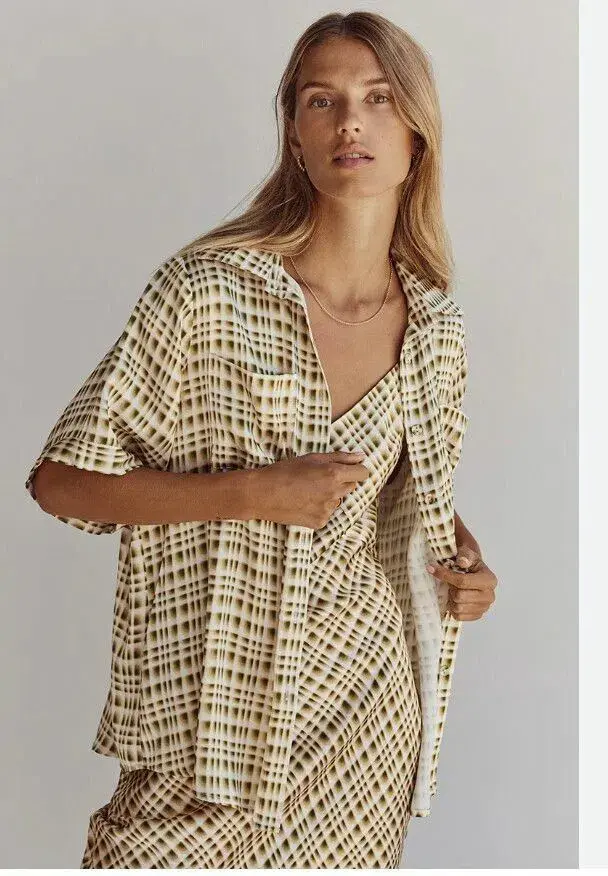 Dissh Dilan Vacation Shirt and Satin Slip Dress Set Print Size 6 - Image 2