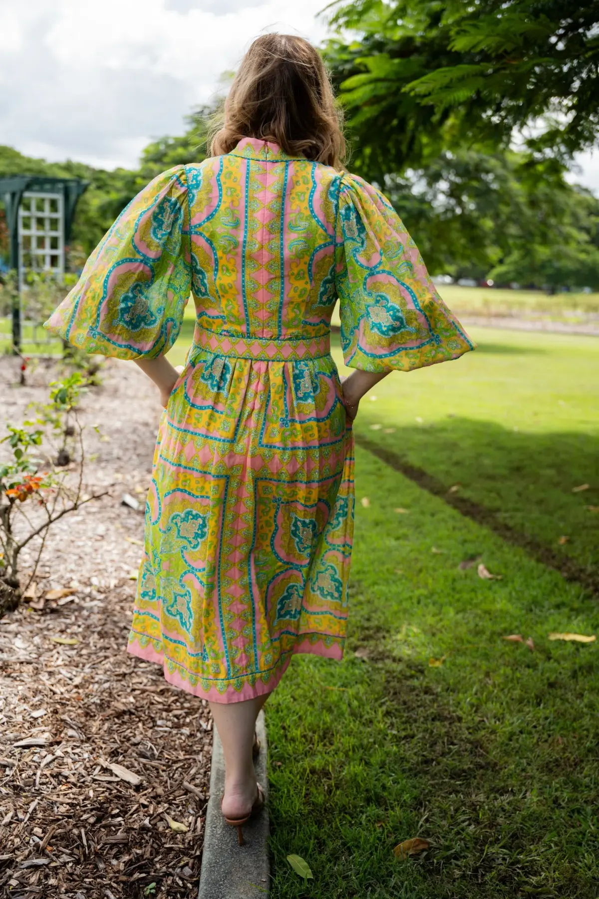 Zimmermann Estelle Buttoned Midi Dress Print Size 16 - Image 3