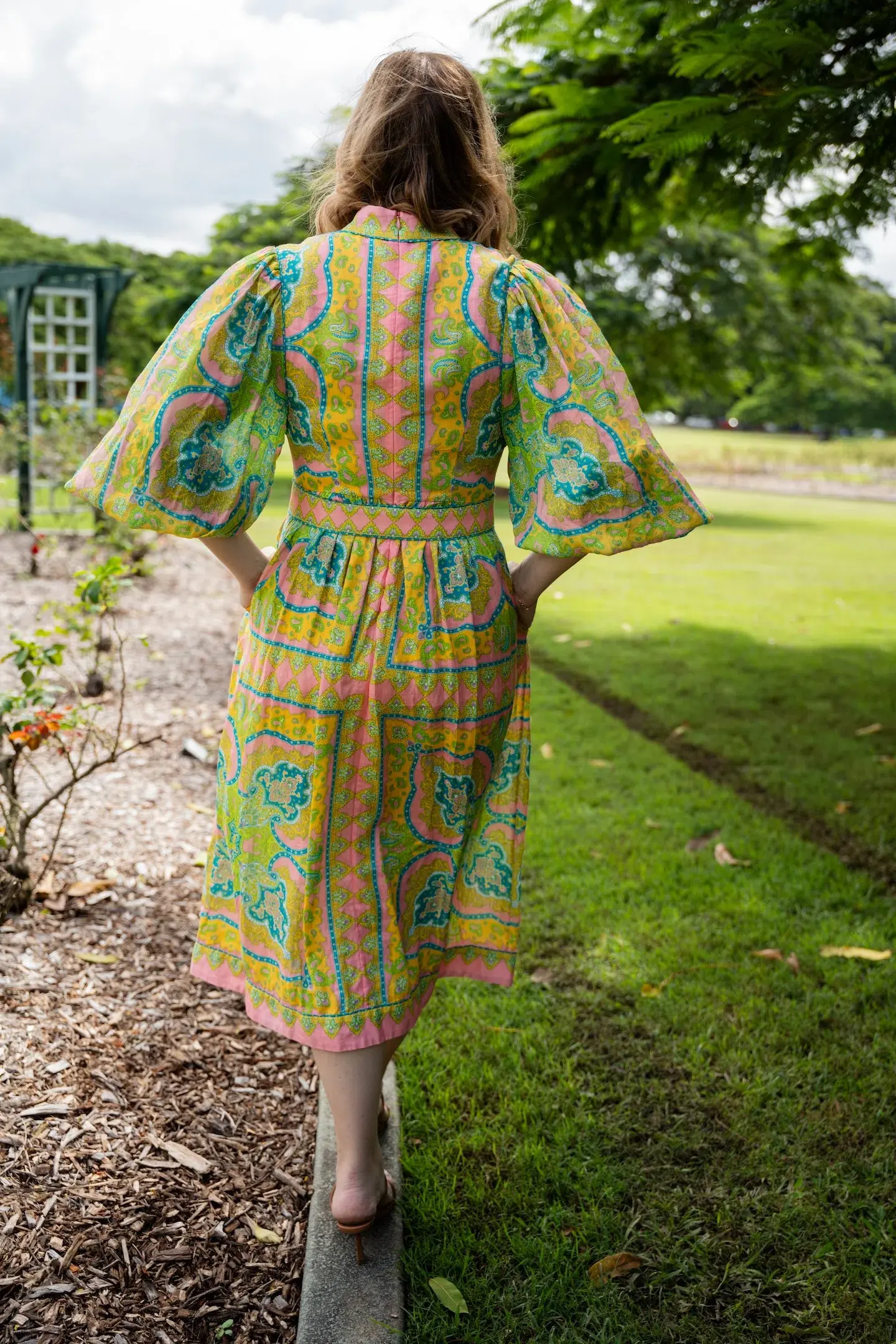 Zimmermann Estelle Buttoned Midi Dress Print Size 16 - Image 3