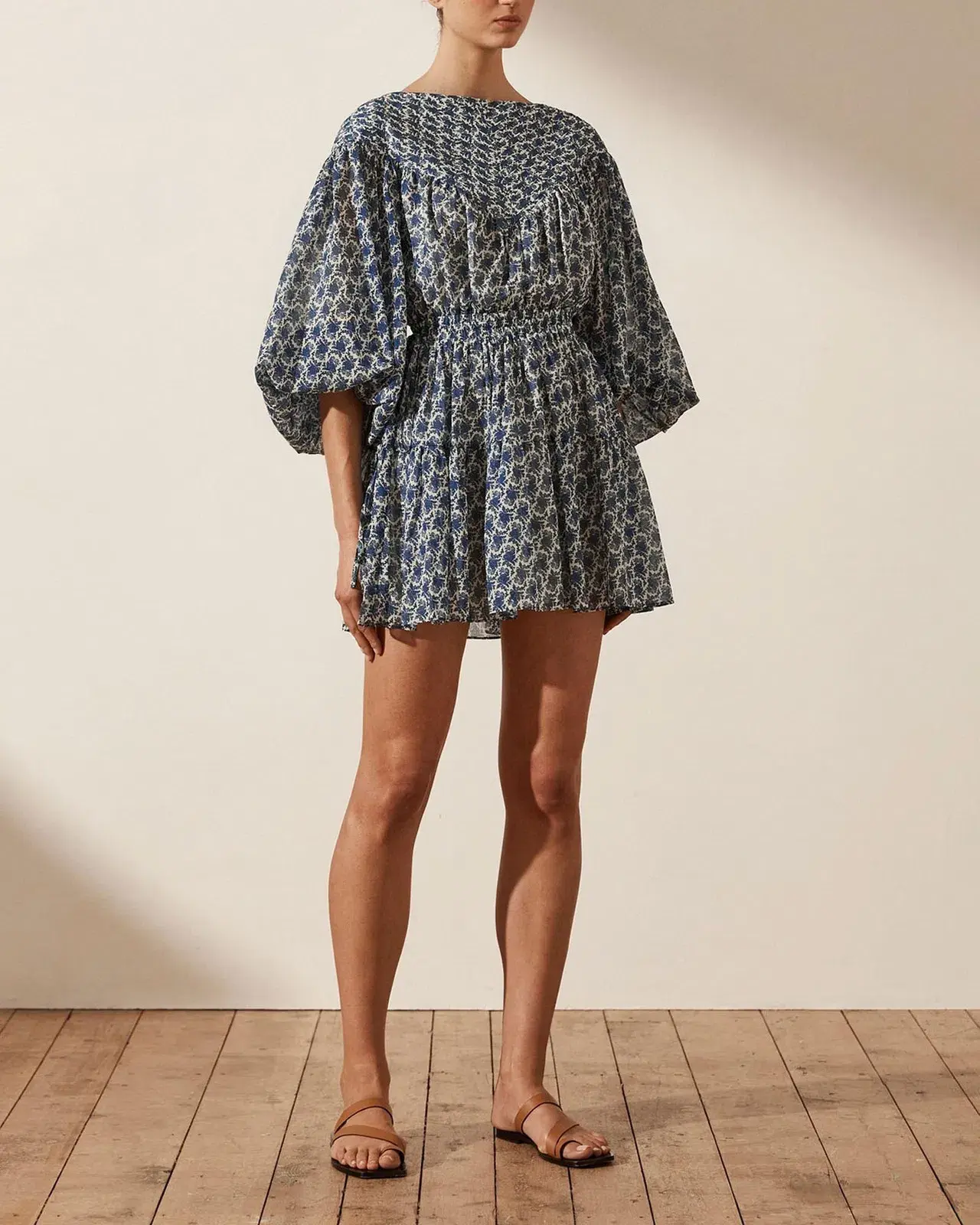 Shona Joy Daniela Pin Tuck Balloon Sleeve Mini Dress Print Size 6 - Image 1
