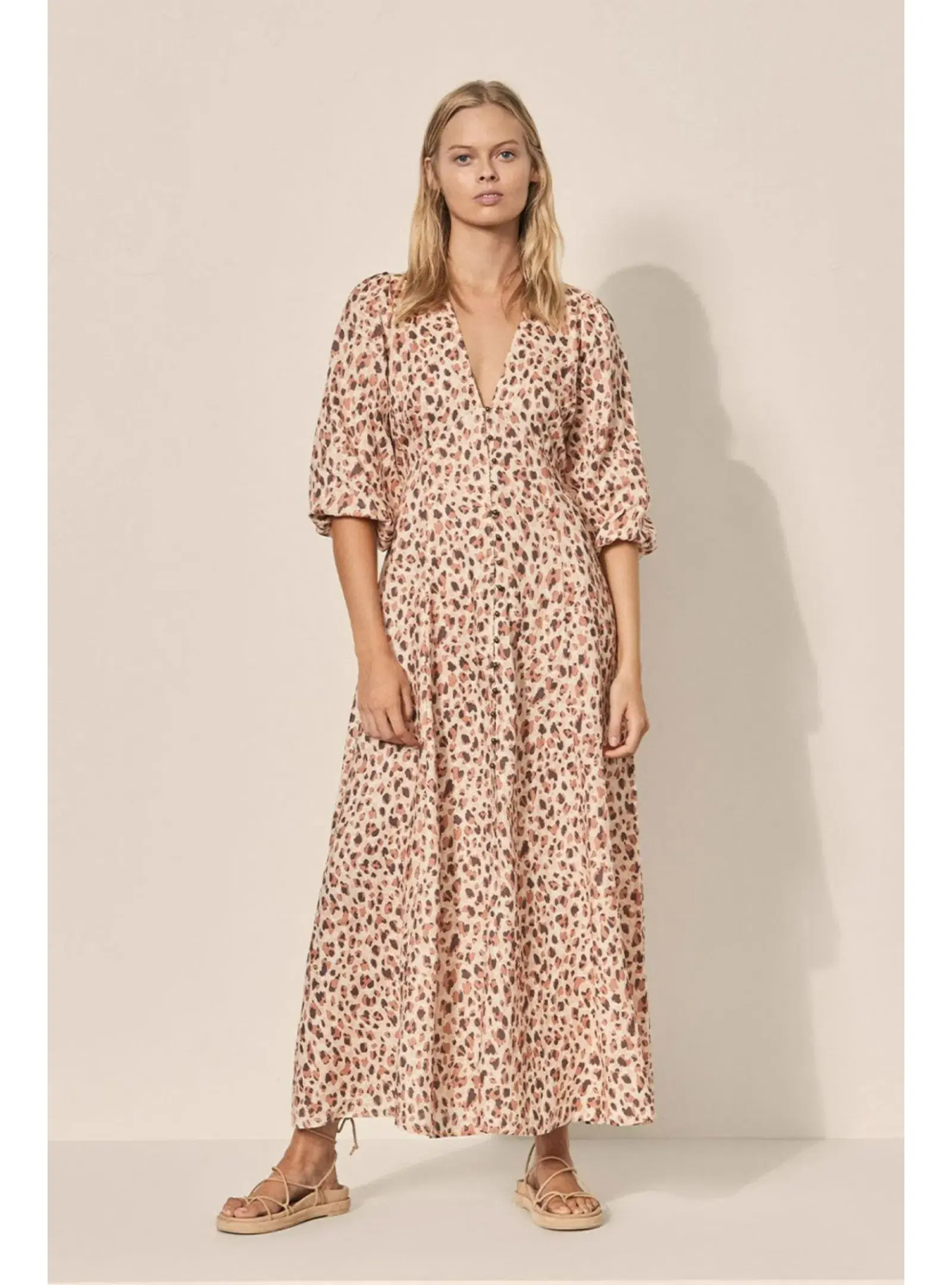 Kivari Nadia Maxi Dress Leopard Size AU 8 - Image 1