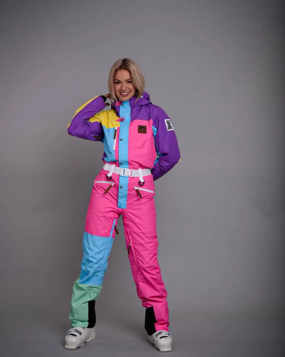 OOSC So Fetch Women’s Retro Ski Suit Pastel Multi Size 6  - Image 1