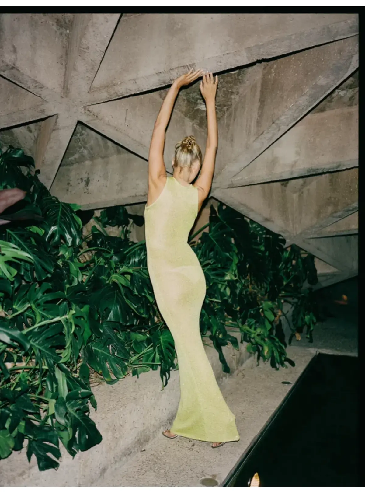 Astra resort Natalia Dress in Chartreuse Sequin Size XS / AU 6 - Image 3