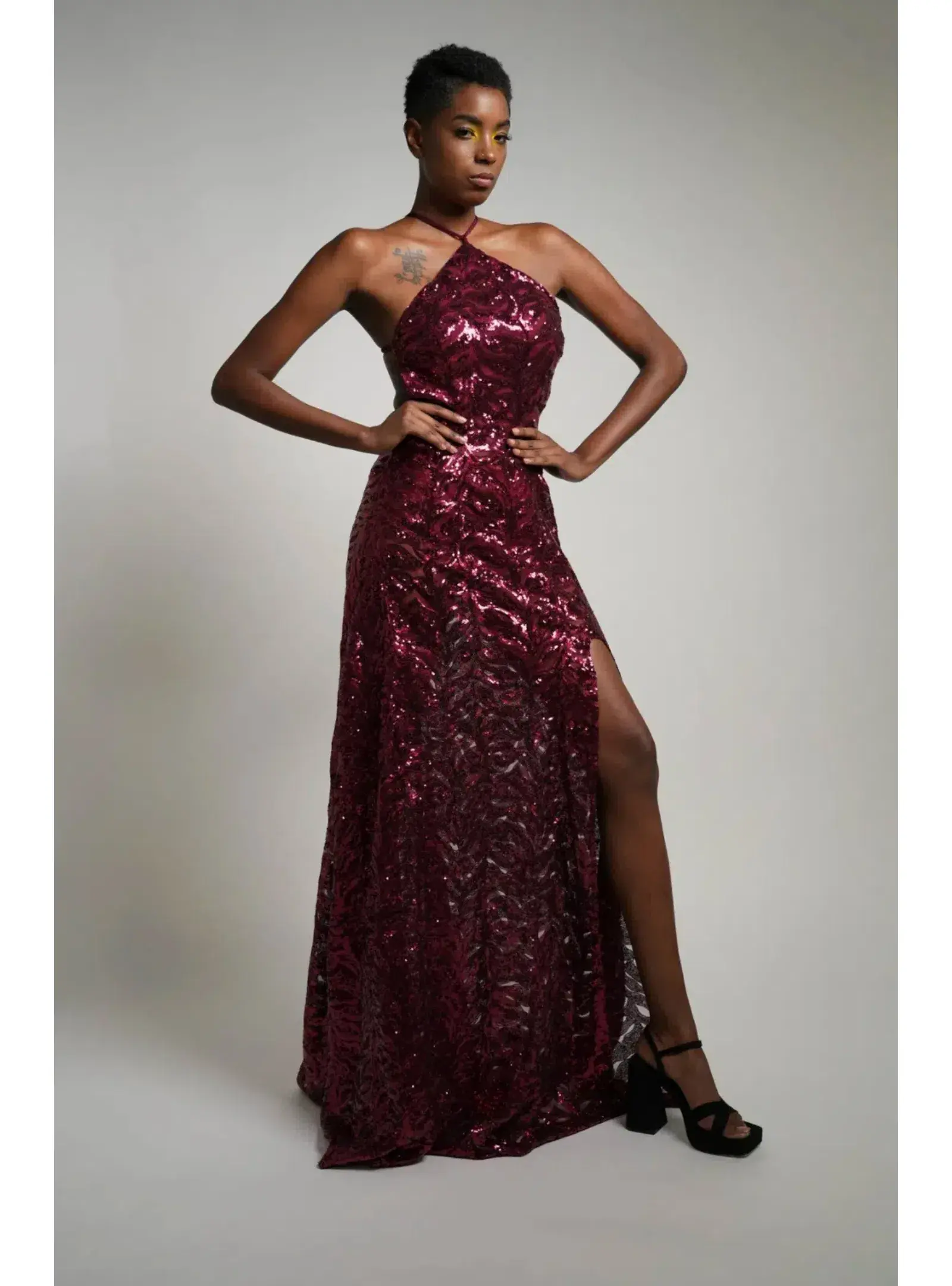 Alamour Almase Gown in Burgundy Size XS / AU 6 - Image 2