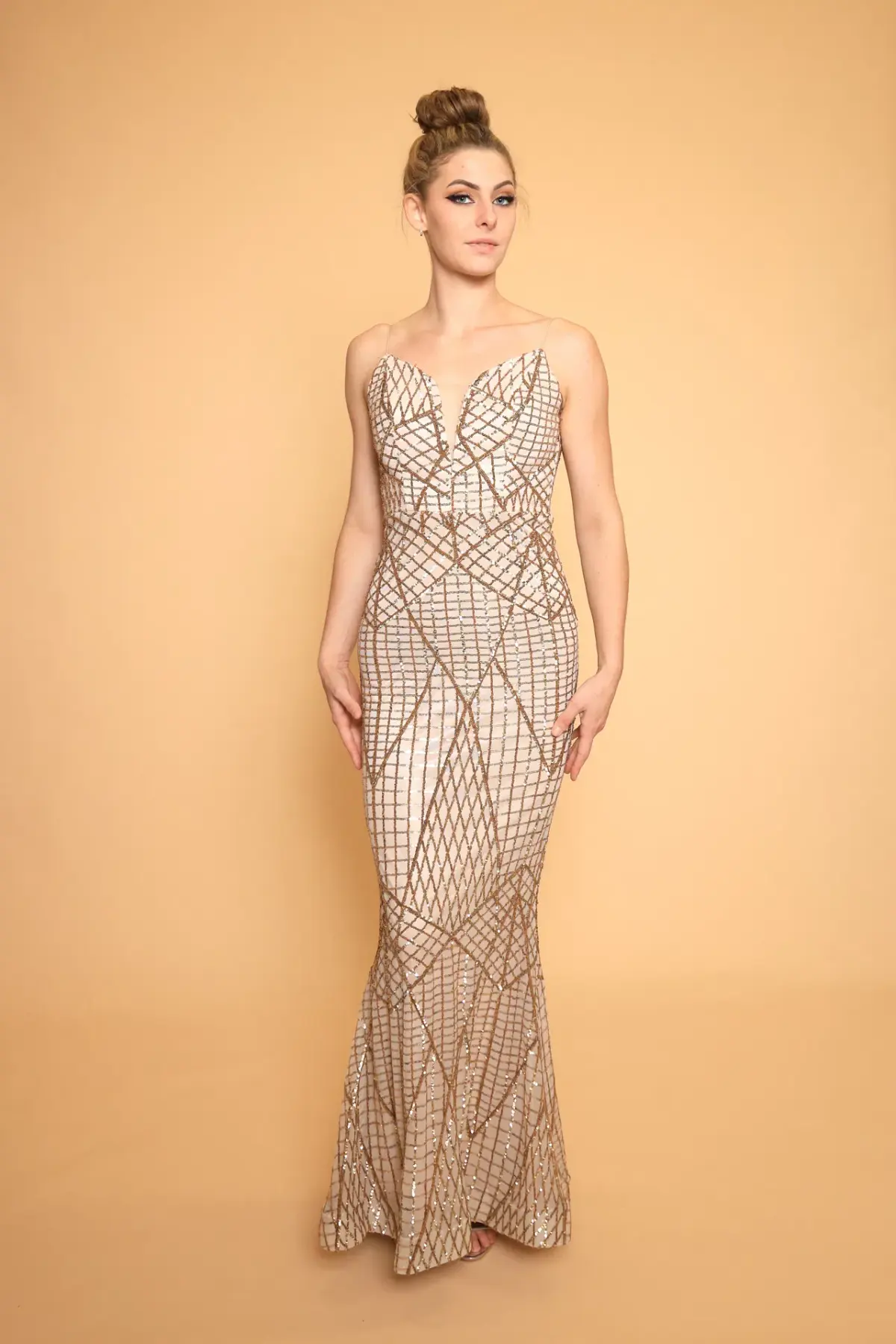 Tina Holly Gown Sequin Size 8 - Image 1