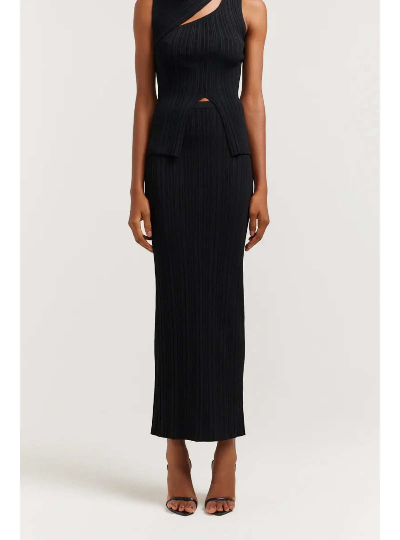 Henne Romee Knit Set in Black Size AU 8  - Image 2