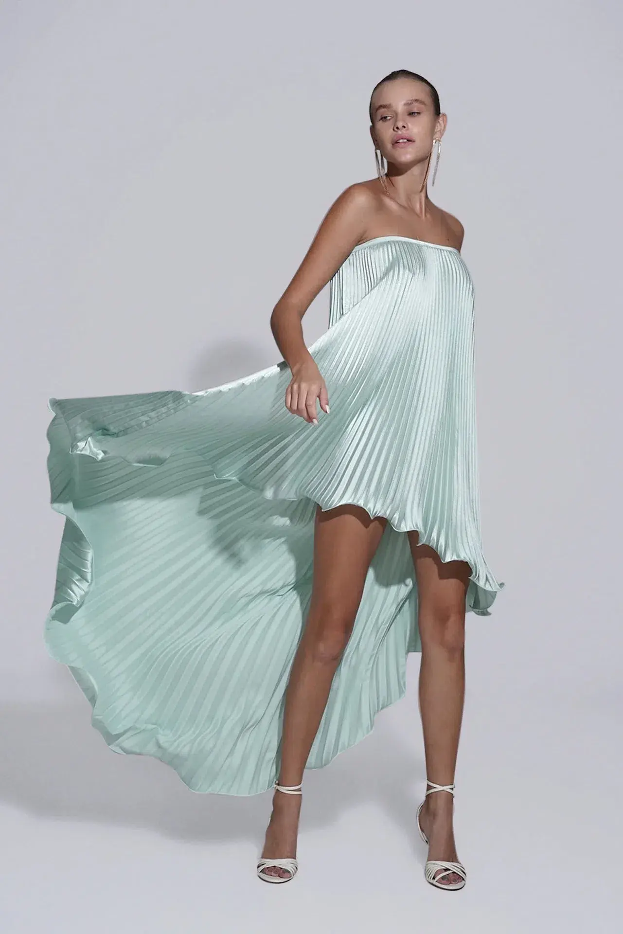 L’Idee Feminite Dress Seafoam Size 6  - Image 1