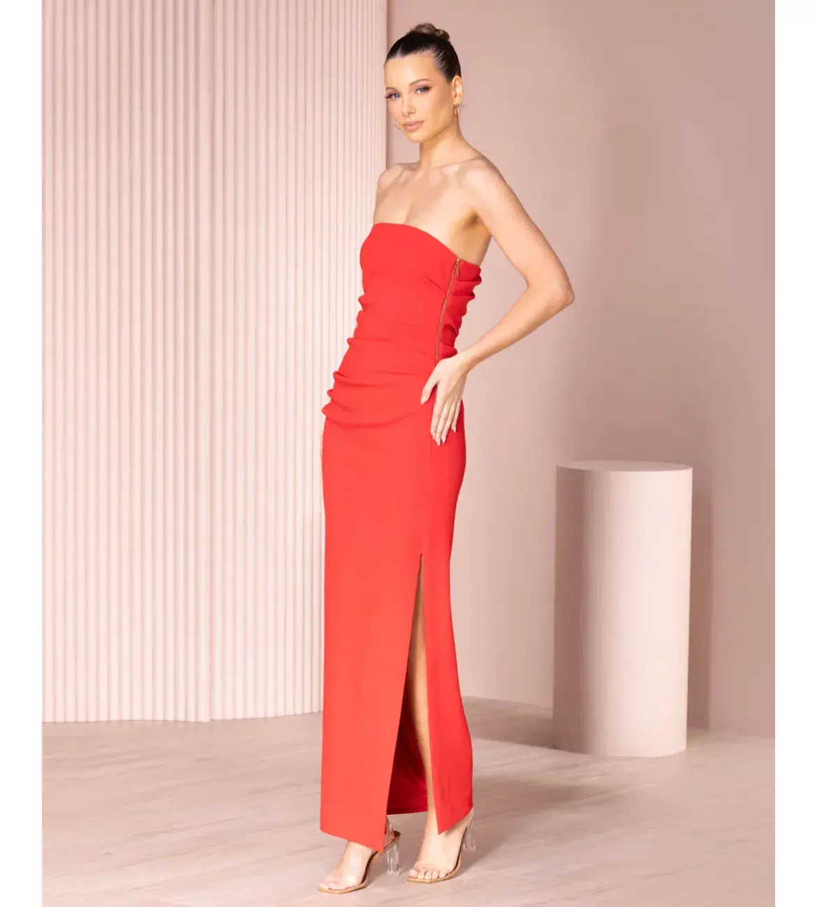 Azzurielle Torin Gown Red Size 8 - Image 2