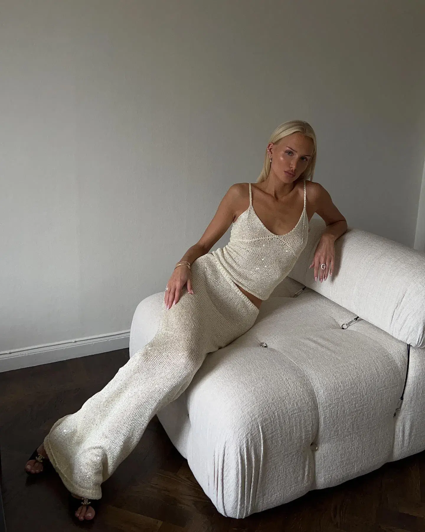 Asta Resort Carolina Camisole and Skirt Set in Ivory Sequin Size S / AU 8 - Image 3