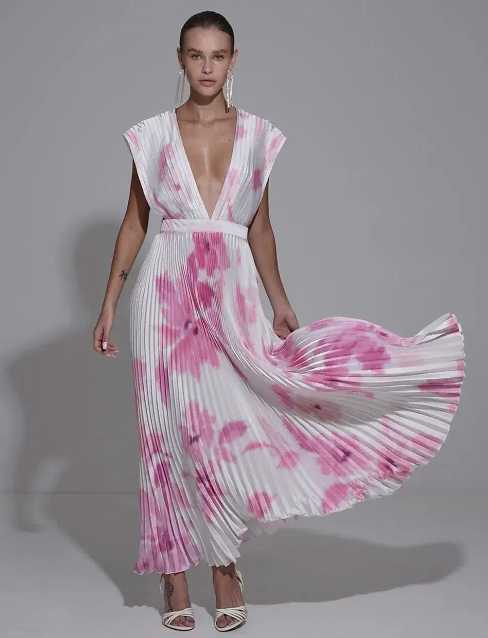 L'Idee Gala Gown Jardin Print Size 10 - Image 3