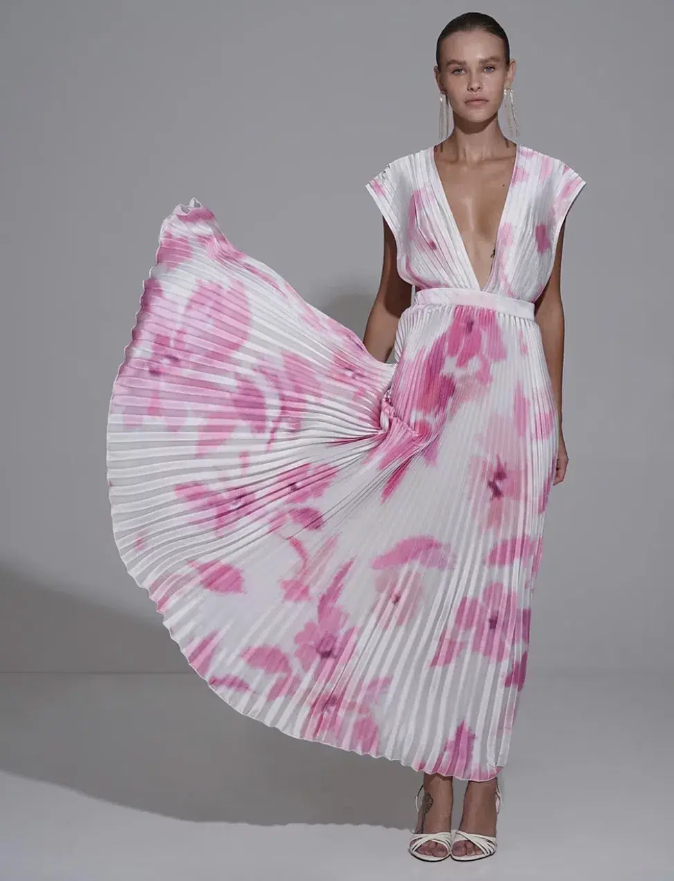 L'Idee Gala Gown Jardin Print Size 10 - Image 4