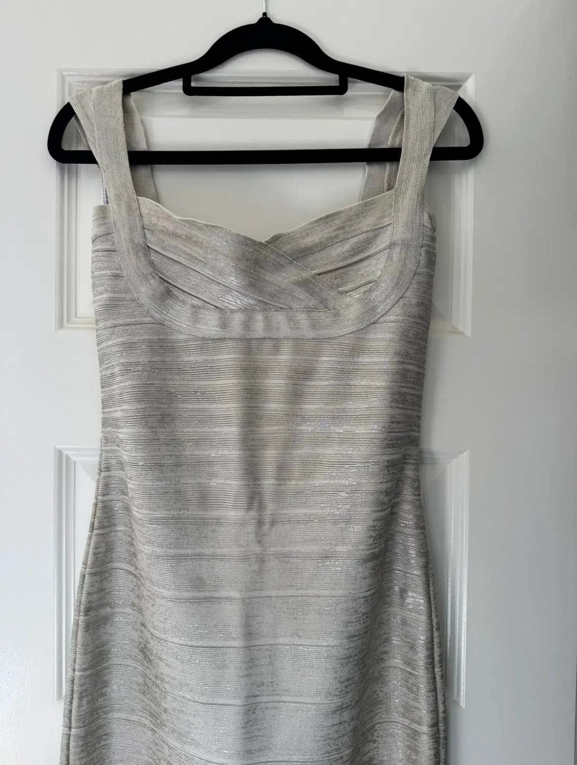 Herve Leger Sweetheart Banded Foil Gown Silver in Size XS/AU 6 - Image 2