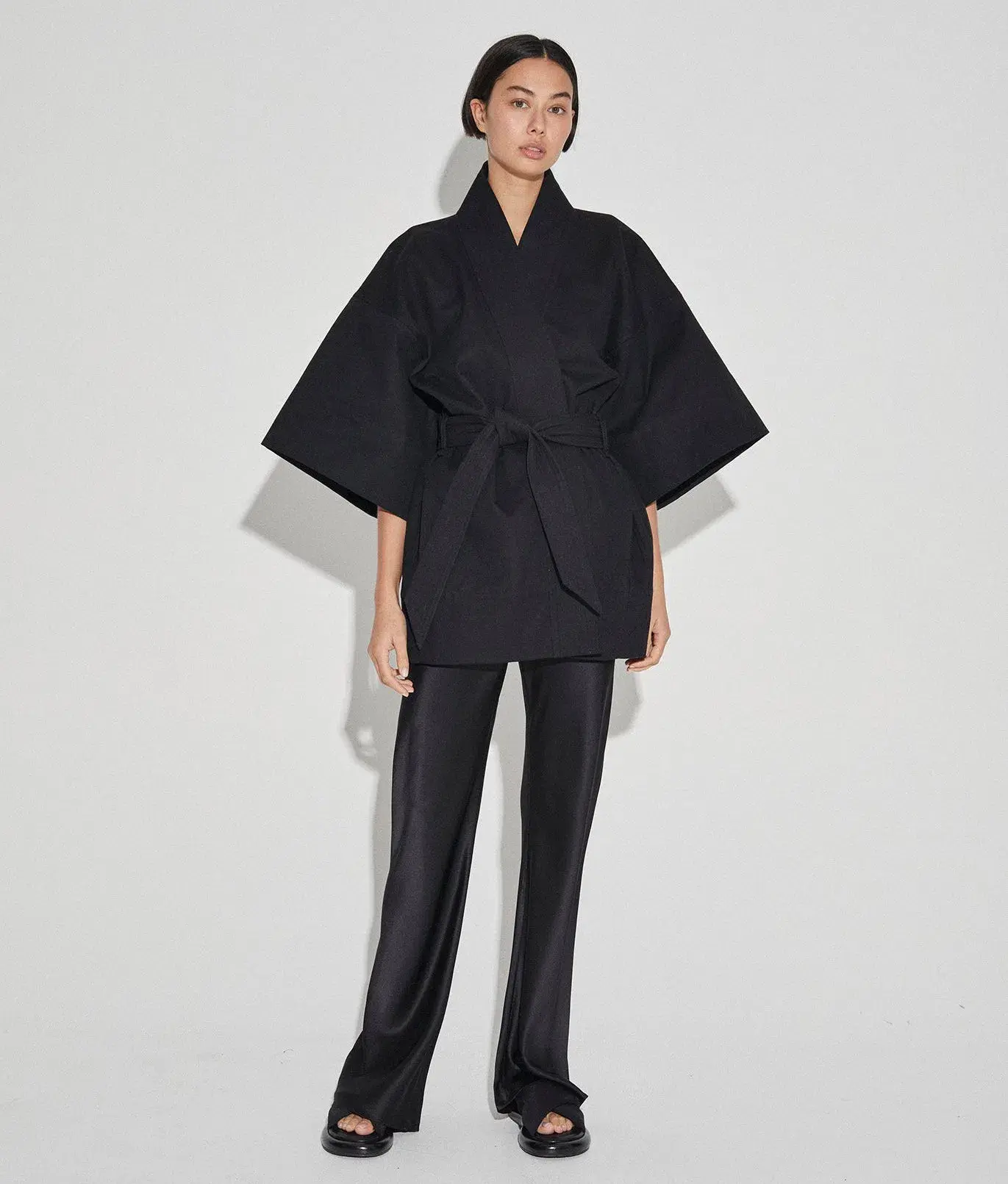 Maison Essentiele Kimono Black Size S/M | AU 8/10 - Image 1