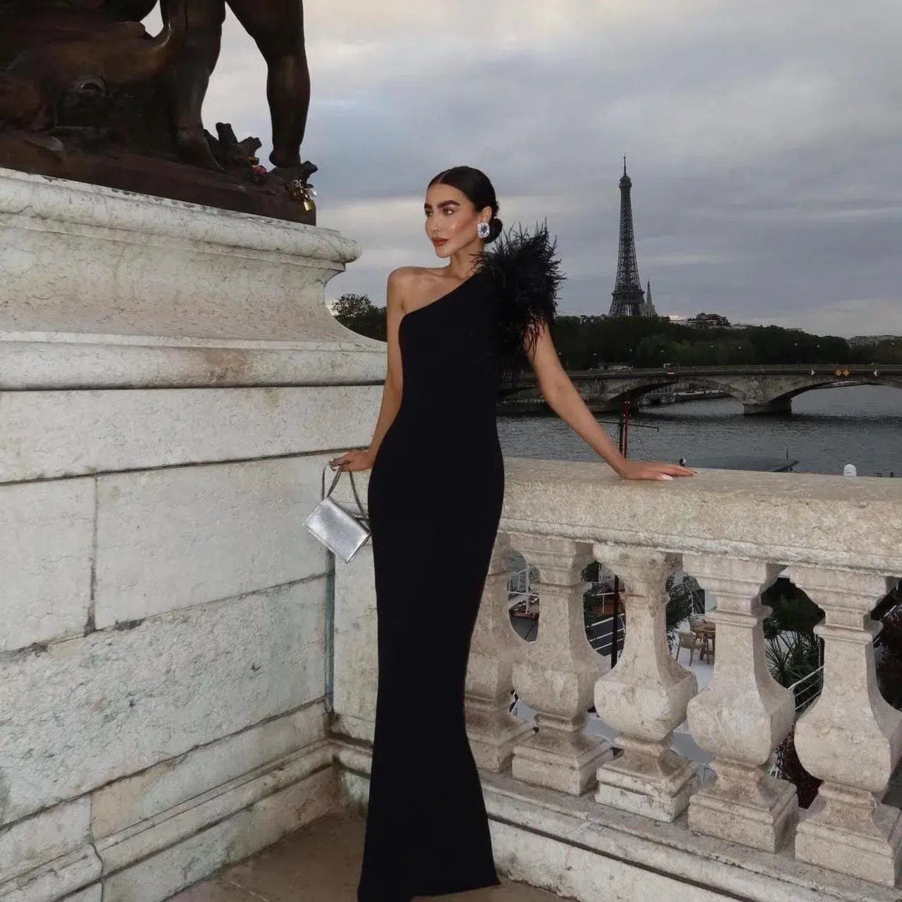 Rachel Gilbert Elcie Dress Black Xs Full Length Gown With Feather Size 6 - Image 1