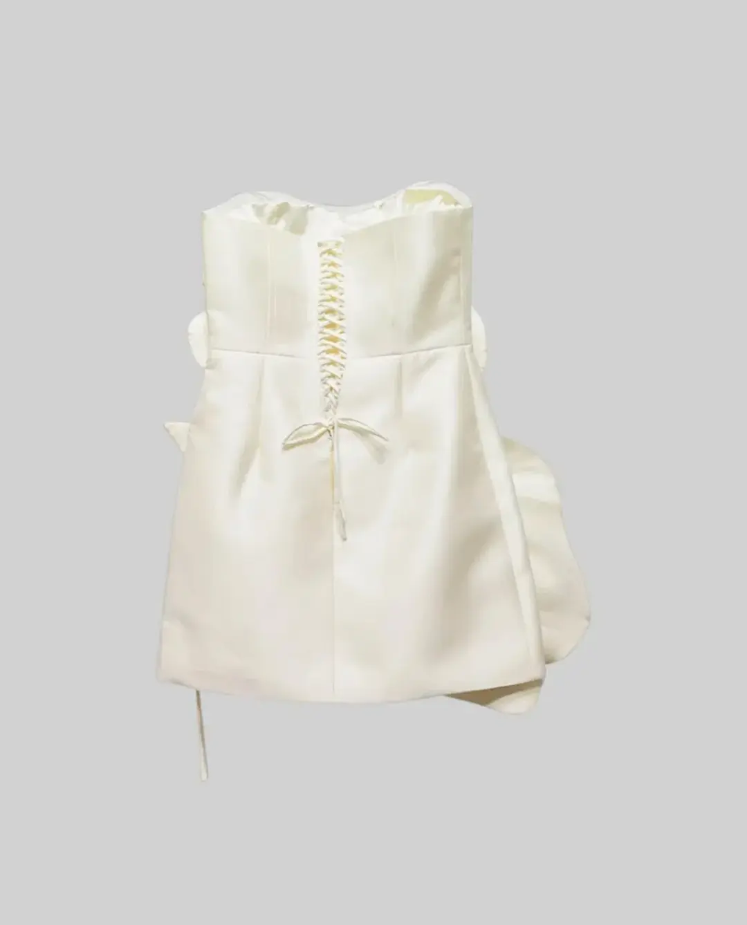 Sierra Darien  Voluminous Flower Design Dress Ivoire Size 10  for rent on The Volte - main image