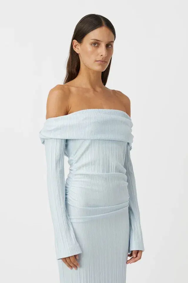 Camilla and Marc Shaw Midi Dress in Sky Blue Size 6 - Image 3