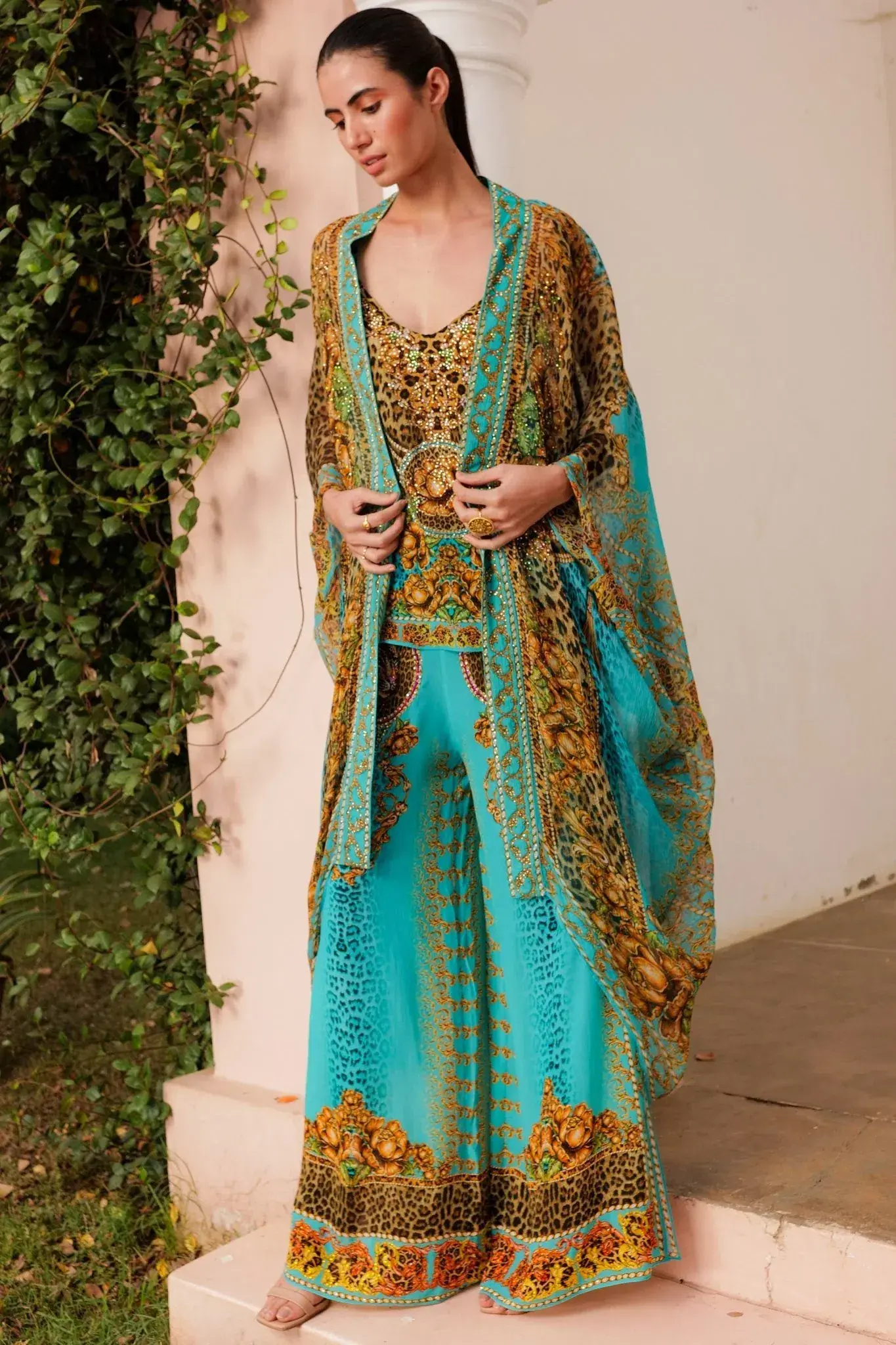 Czarina Aqua Leopardess Medium Cape Turquoise Leopard Print One Size - Image 4