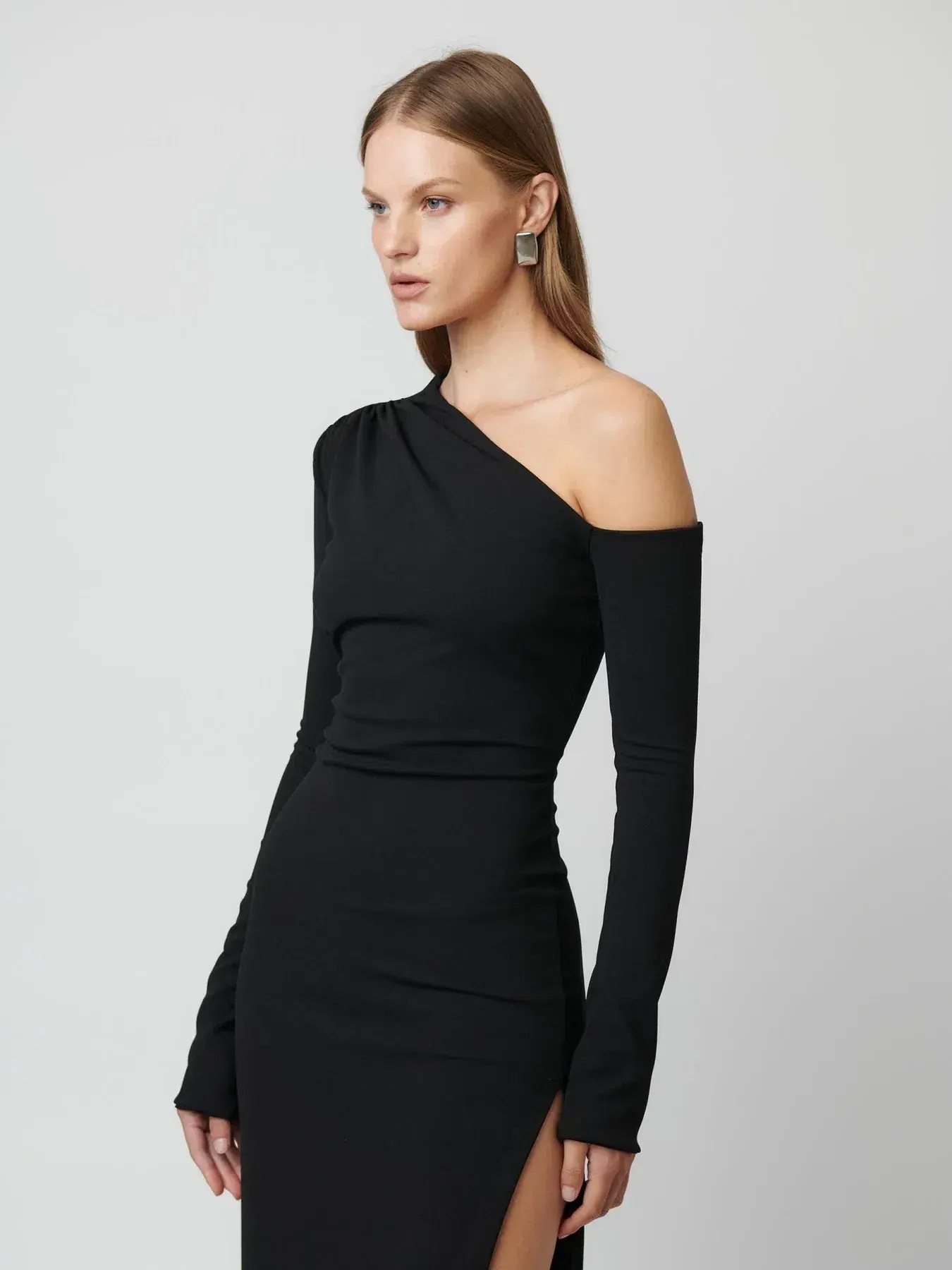 Effie Kats Cayley Gown in Black Size XS / AU 6 - Image 2