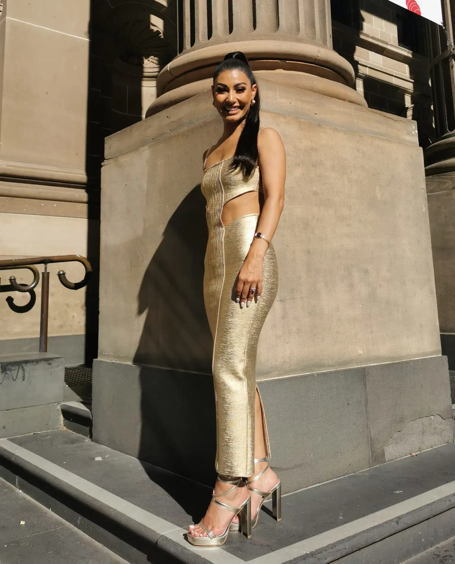 Alamour Label Chantall Midi Dress Gold Size XS/ AU 6 - Image 3