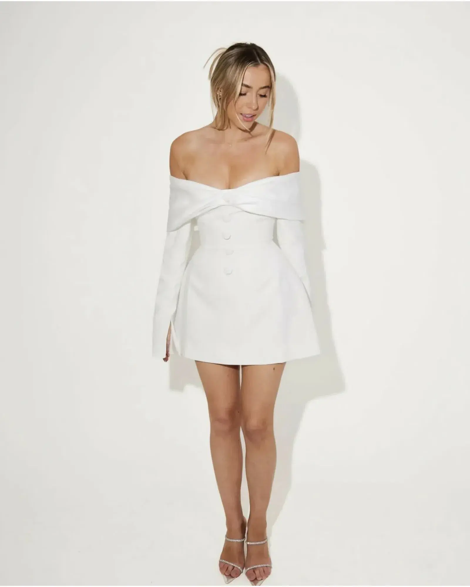 Odd Muse The Ultimate Muse Bow Mini Dress White Size AU 8 - Image 1