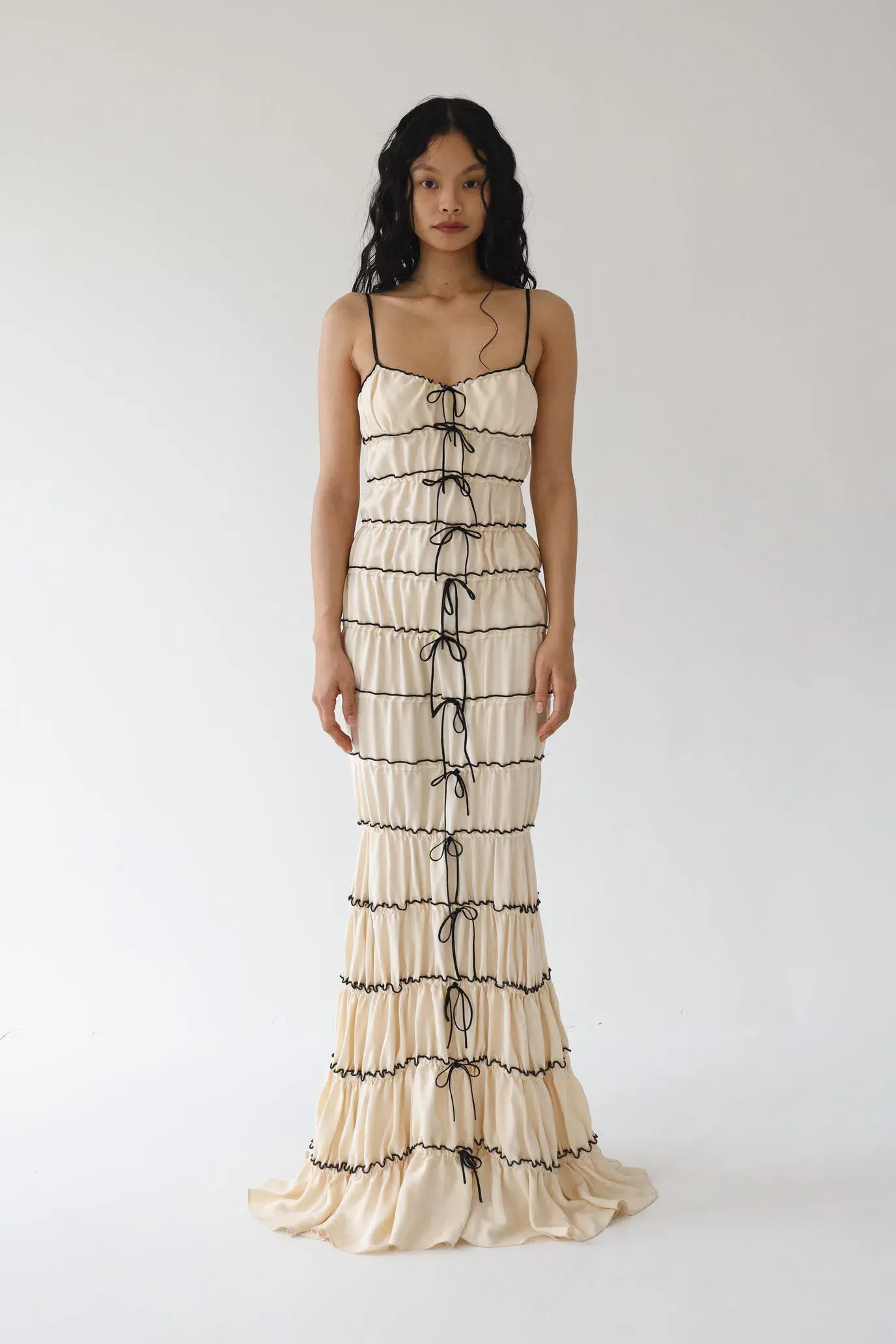 Mirror Palais Tunnel Ruffle Gown Shell Size 8 - Image 1