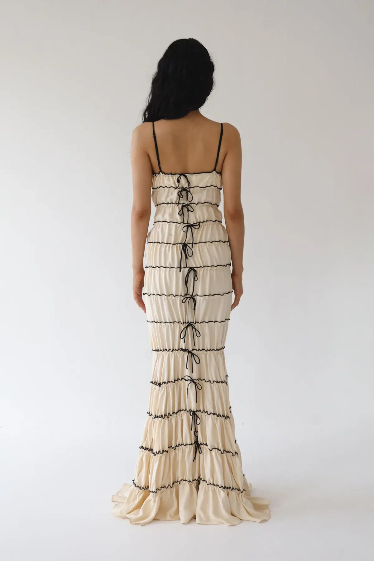Mirror Palais Tunnel Ruffle Gown Shell Size 8 - Image 10