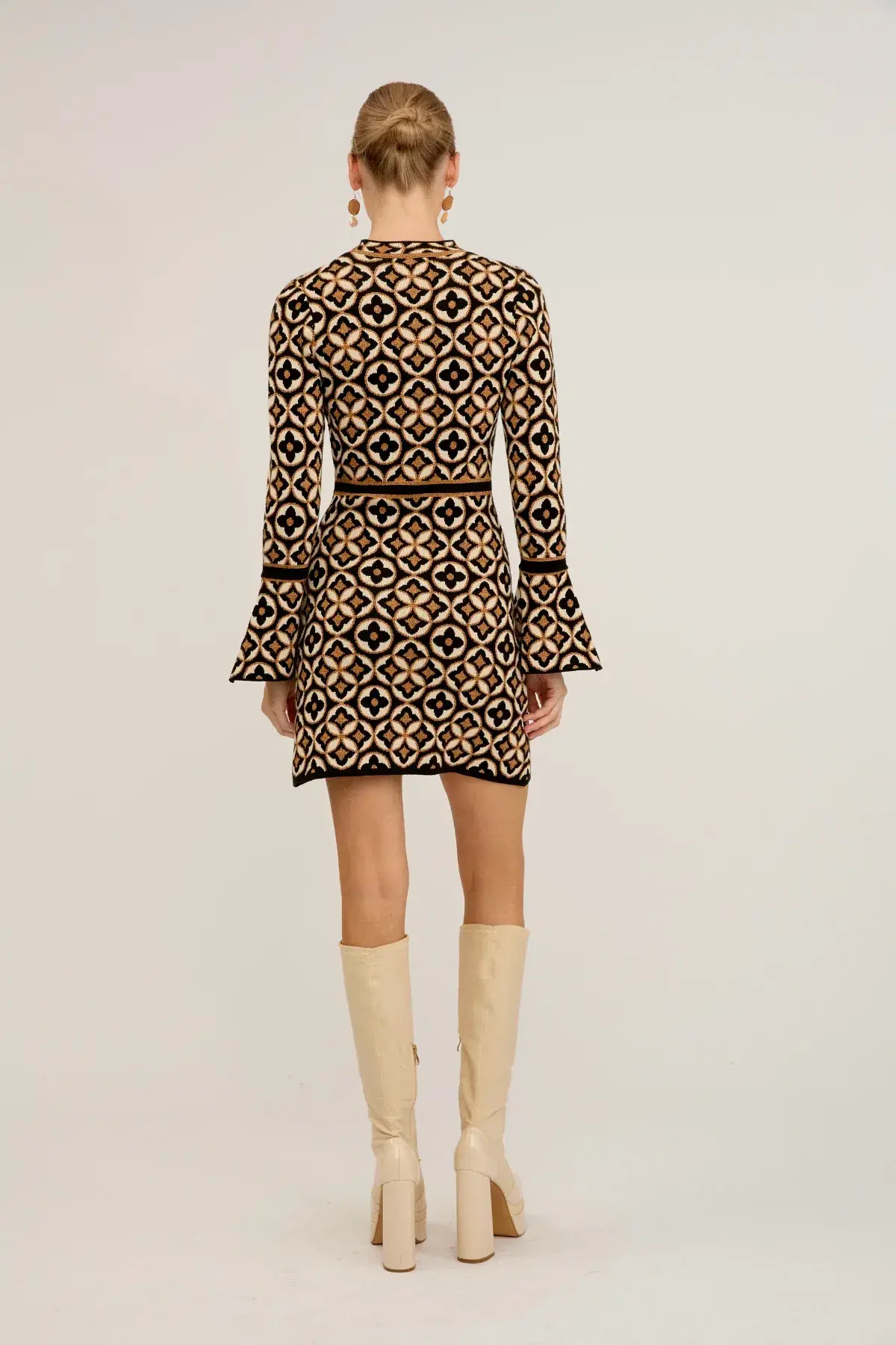 Nine Lives Bazaar Mitzy Knit Dress Deco Mini Gold & Black Size M/L / AU 14 - Image 3