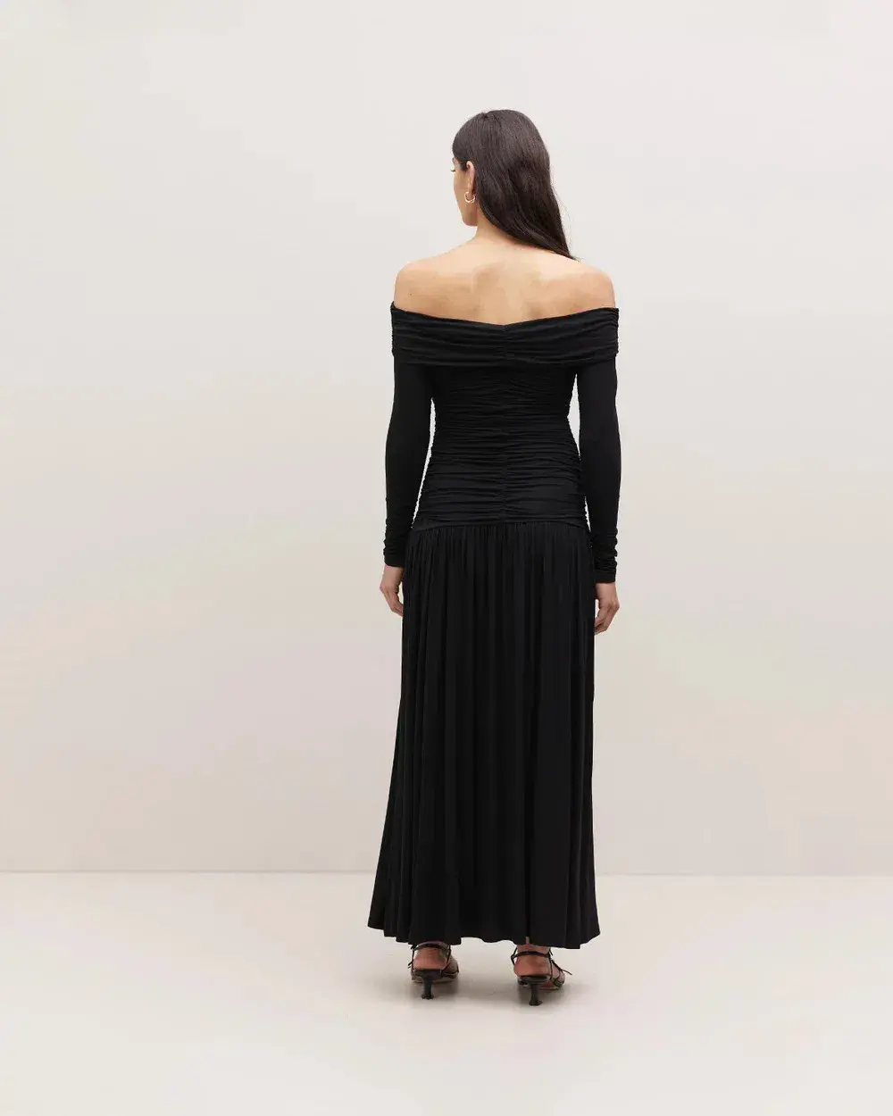 Minima Esenciales Loretta Ruched Maxi Dress Black Size 6 - Image 2