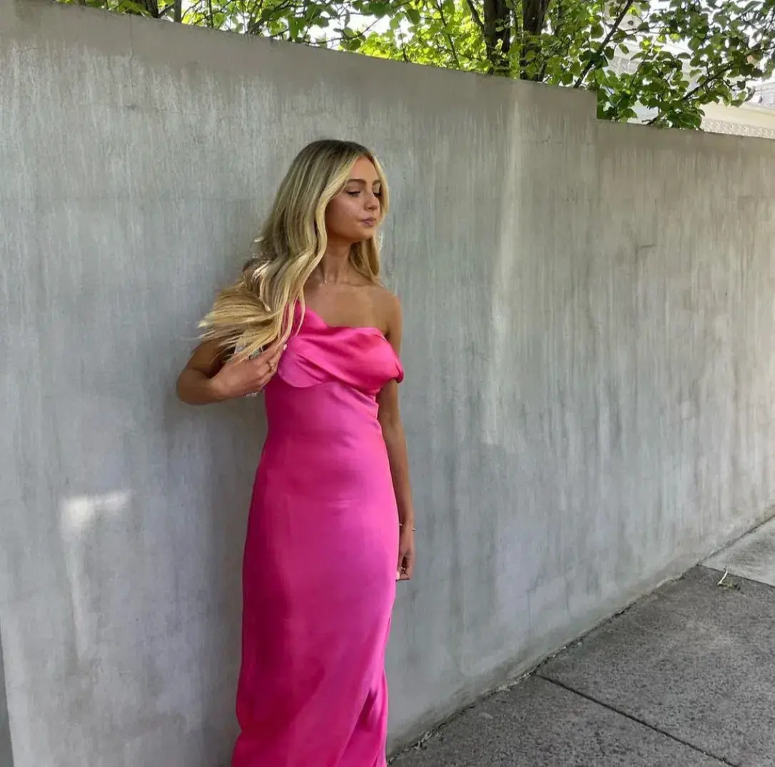 Natalie Rolt Monika Gown Pink Size 0/ AU 6 - Image 2