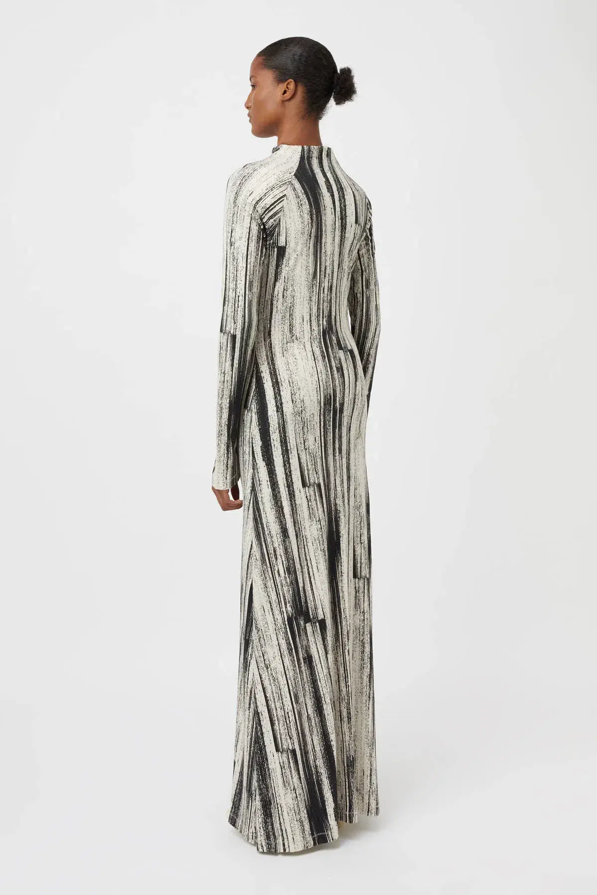 Camilla and Marc Arch Long Sleeve Midi Dress in Black Print Size 6 - Image 3