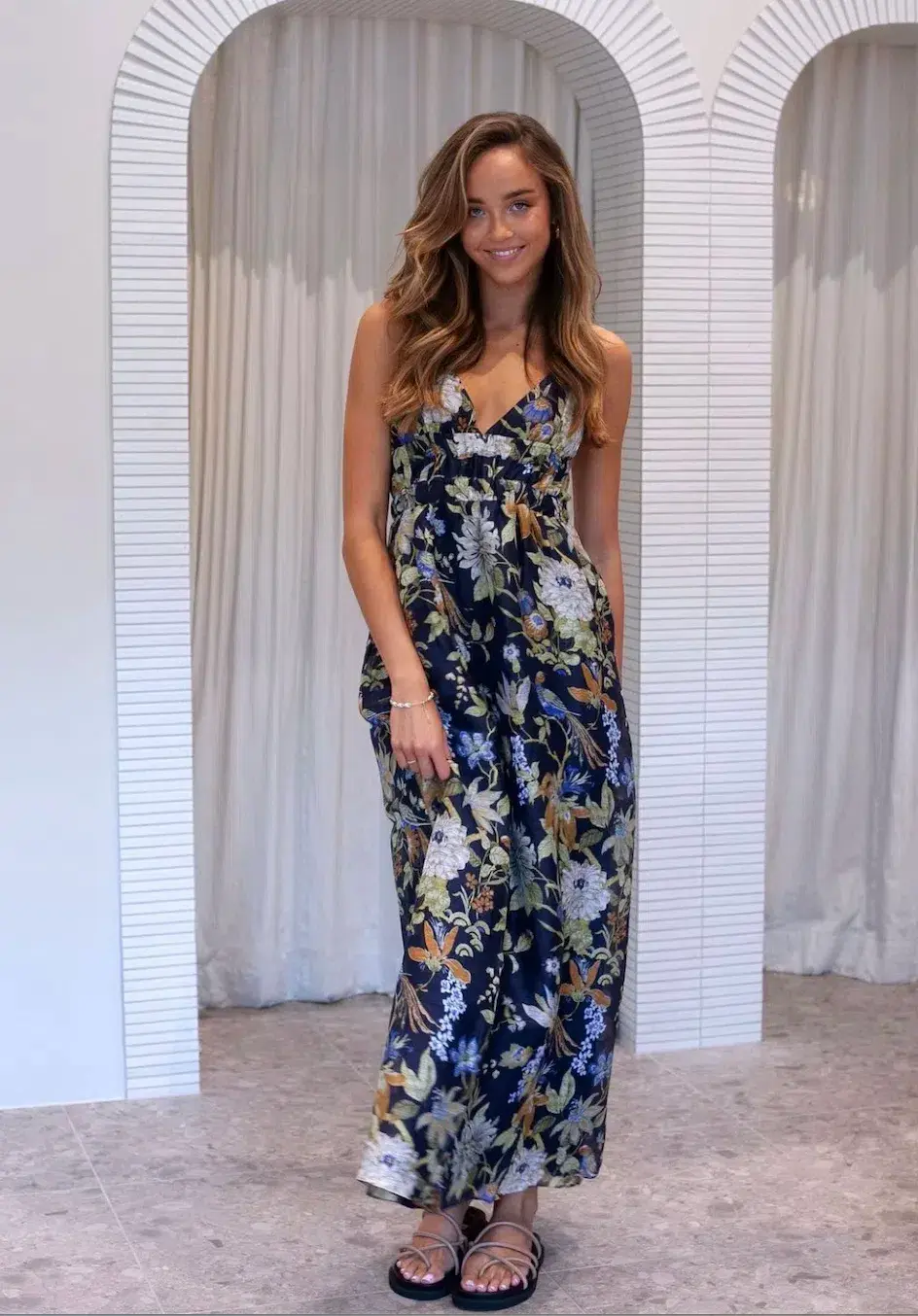 Sir the Label Lilian V Neck Dress Delia Print Size 8 for rent on The Volte - main image