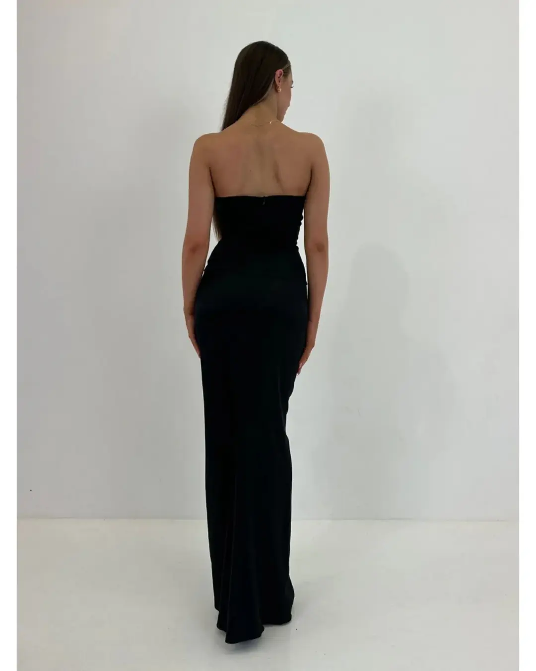 Natalie Rolt Cherie Gown Black Size 1 / AU 8 for rent on The Volte - main image