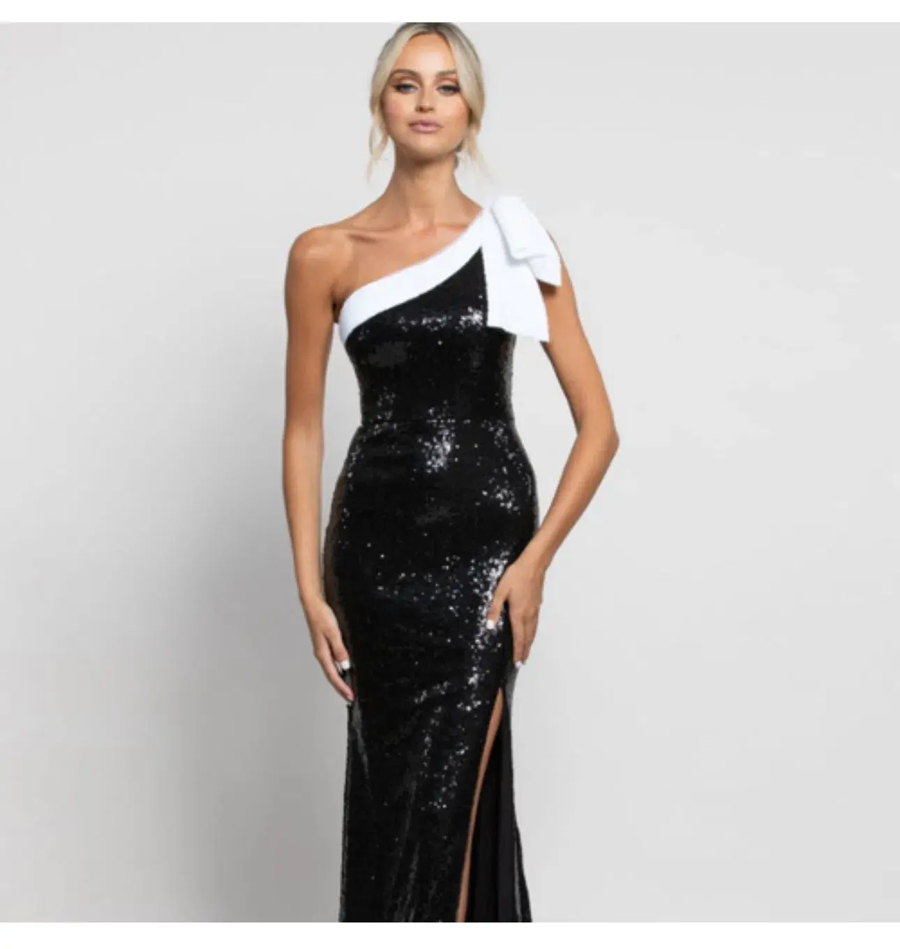 Bariano Bondi Shoulder Bow Gown Black Size 10 - Image 1