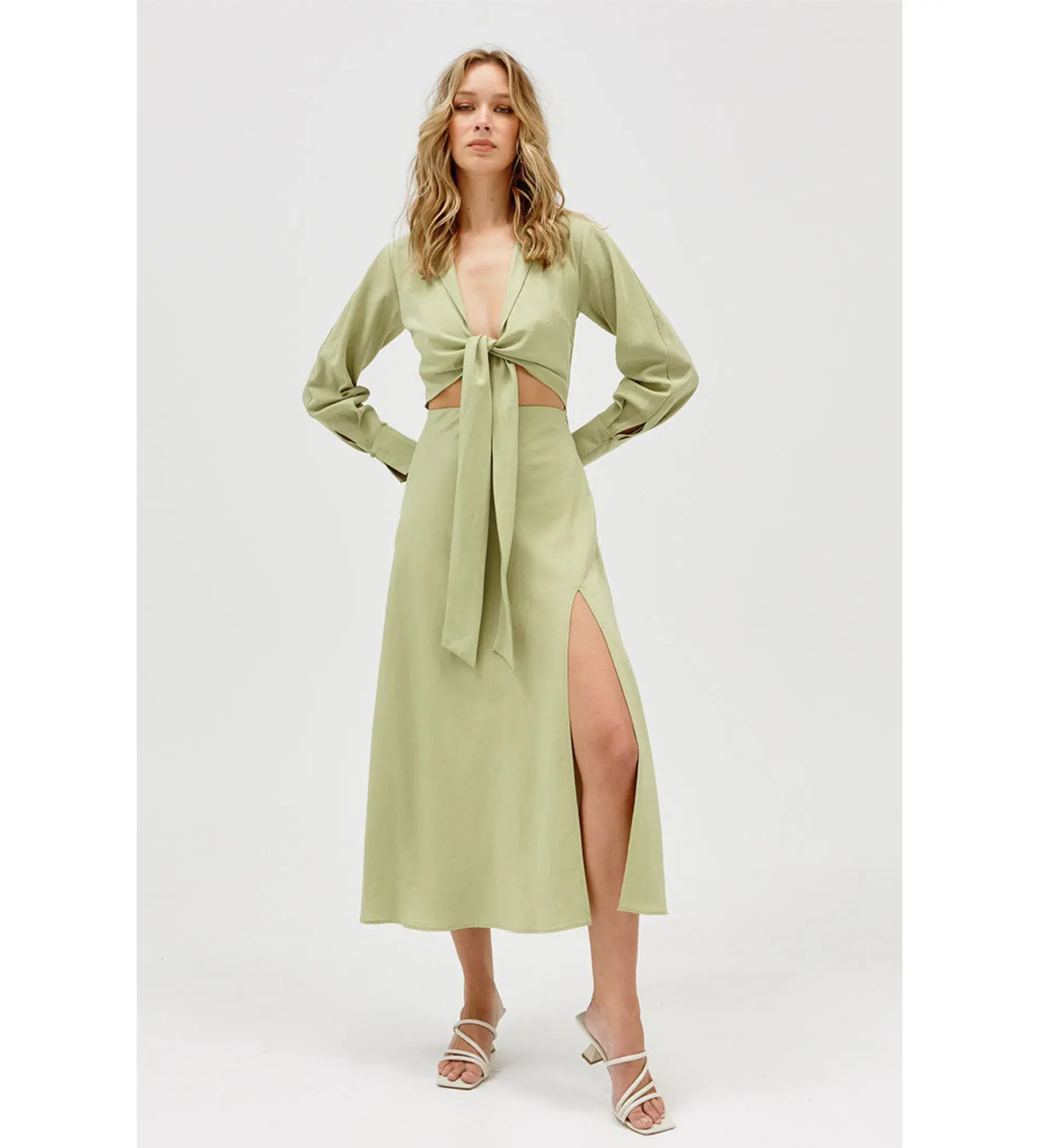 Sovere Illustrate Midi Dress Green Size 10 - Image 1