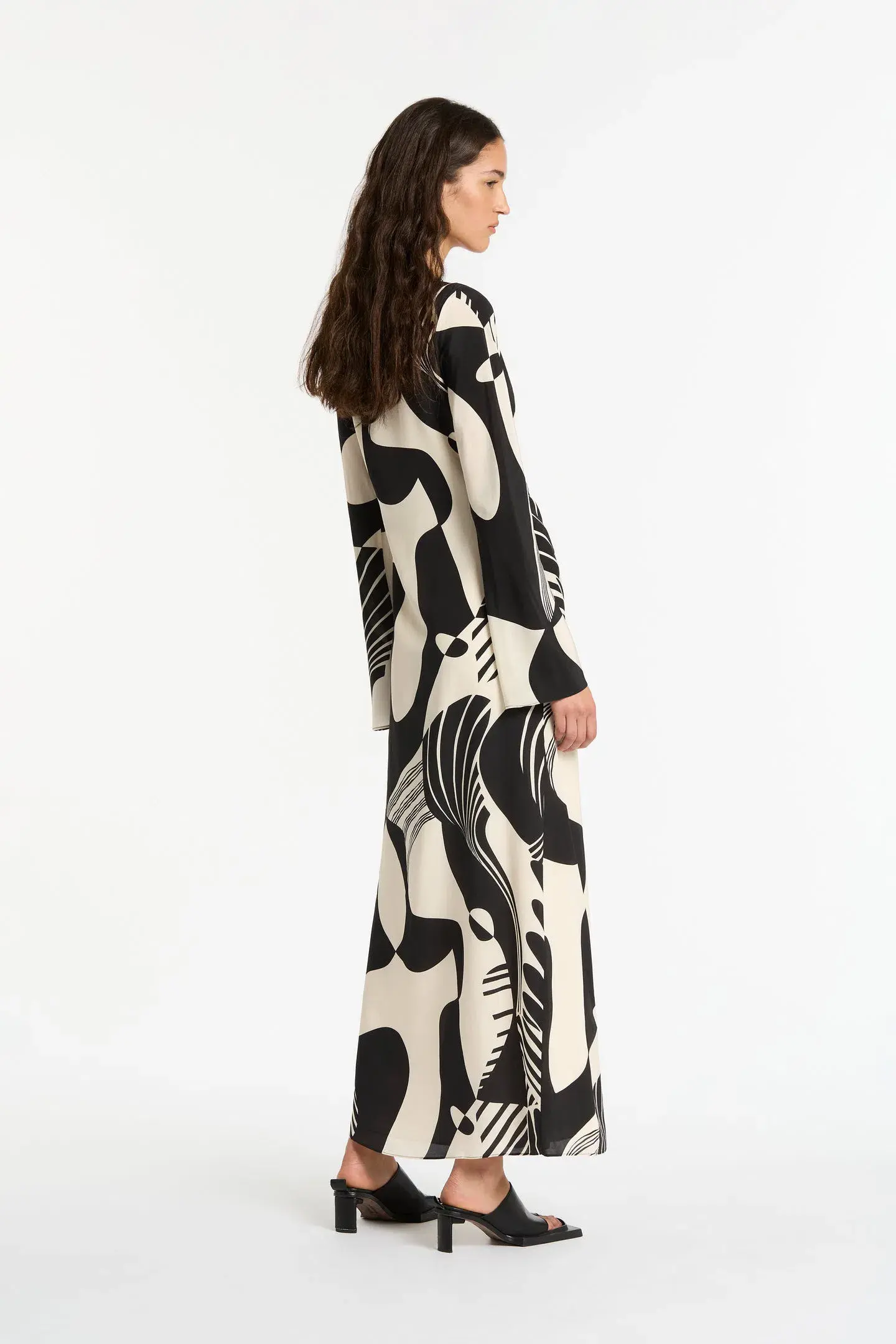Sir The Label  Realisme Twist Maxi Dress Papier Print Size 2 / AU 10  - Image 3