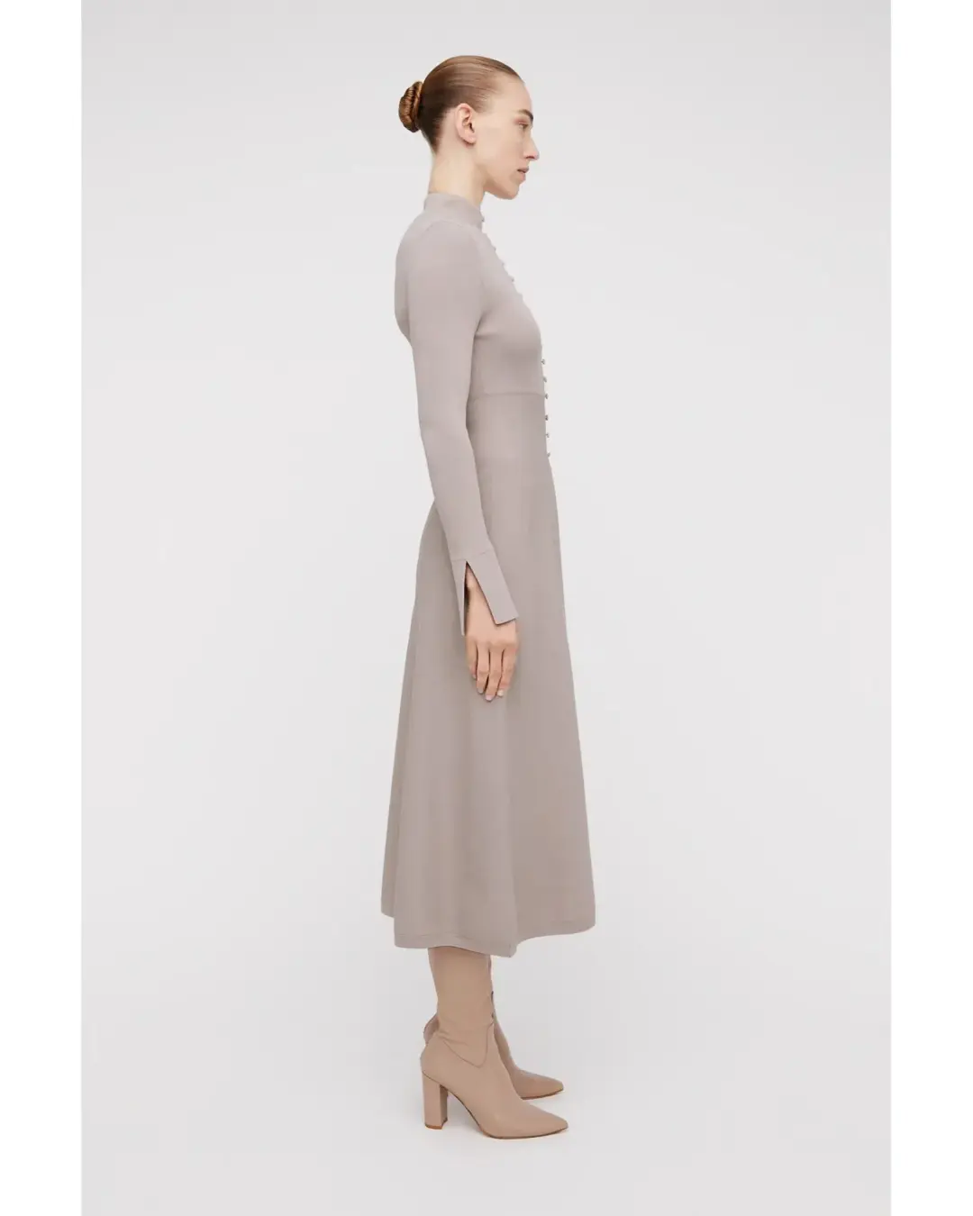 Scanlan Theodore Crepe Knit Button Dress Oyster Size AU 10 for rent on The Volte - main image
