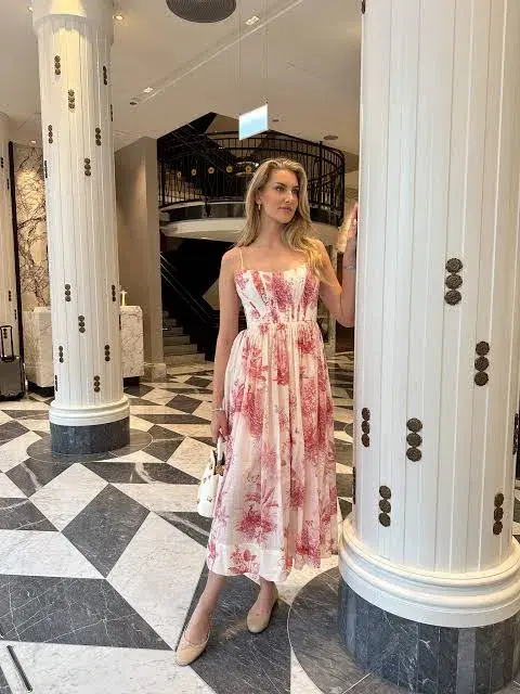 Zimmermann Waverly Corset Midi Dress in Pink Palm Size 1 / AU 10 - Image 2