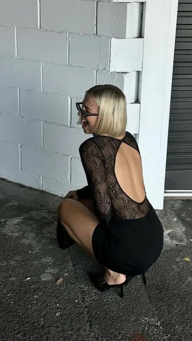 Benni Yana Lace Mini Dress Black Size 6 - Image 3
