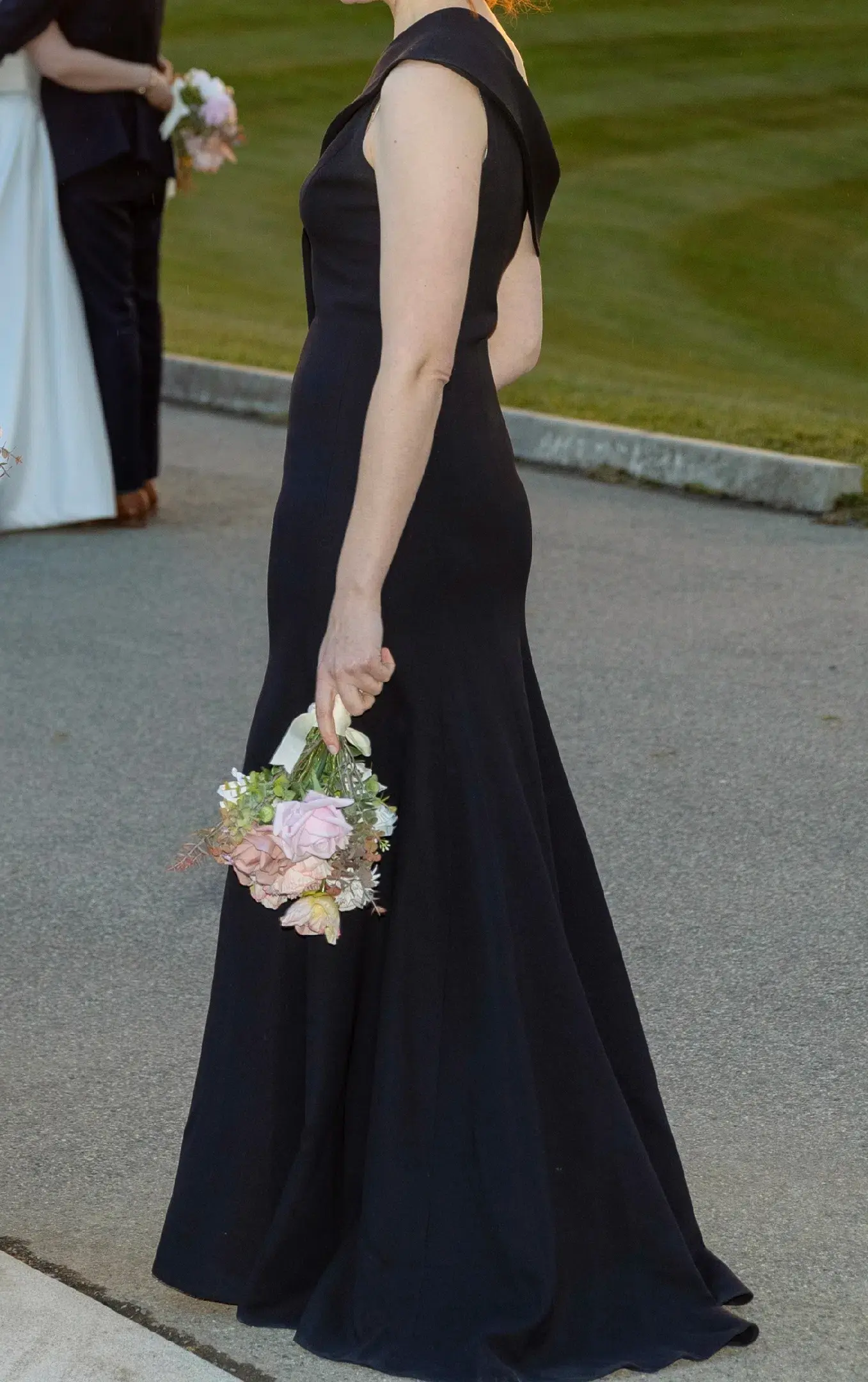 Carla Zampatti Crepe Fascia Asymmetrical Floor Length Gown  Navy Size 8 - Image 7