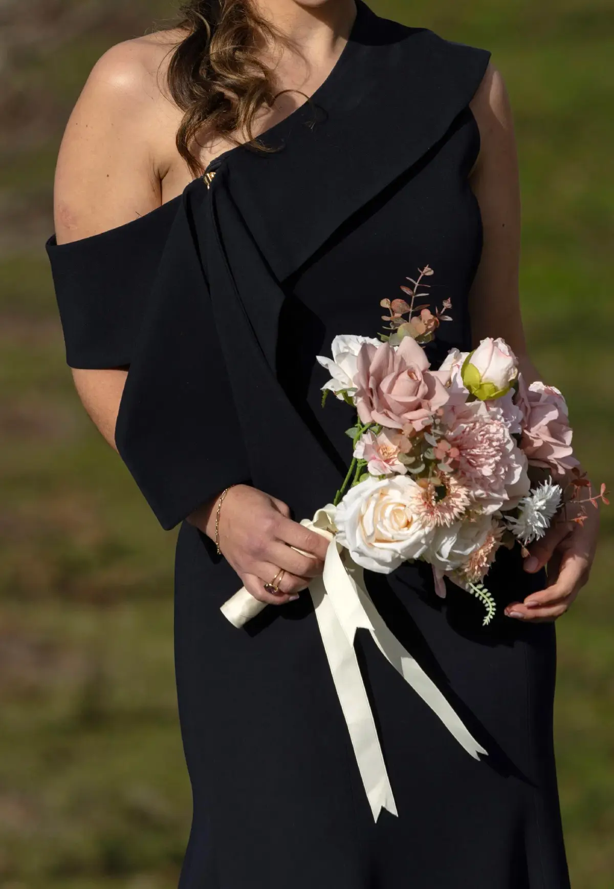 Carla Zampatti Crepe Fascia Asymmetrical Floor Length Gown Navy Size 8 - Image 2