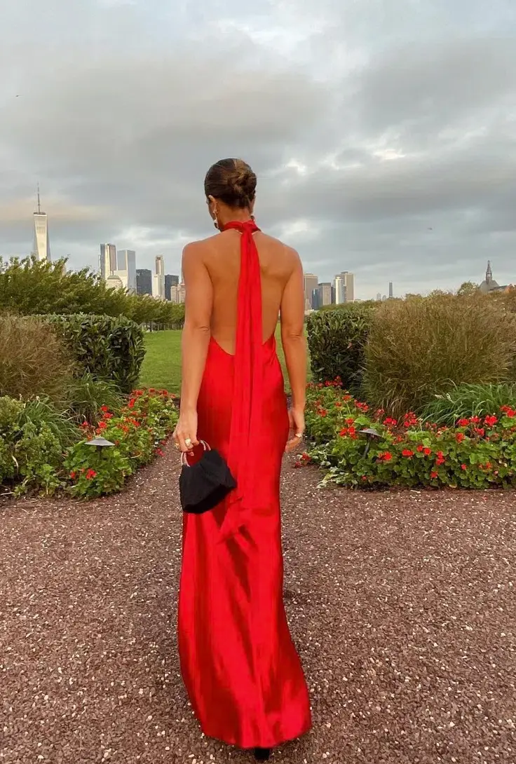 Sau Lee Penelope Backless Satin Gown Red Size 6 - Image 2