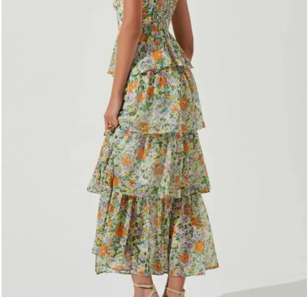 Astr Midsummer Floral Tiered Maxi Dress Size 10 for rent on The Volte - main image