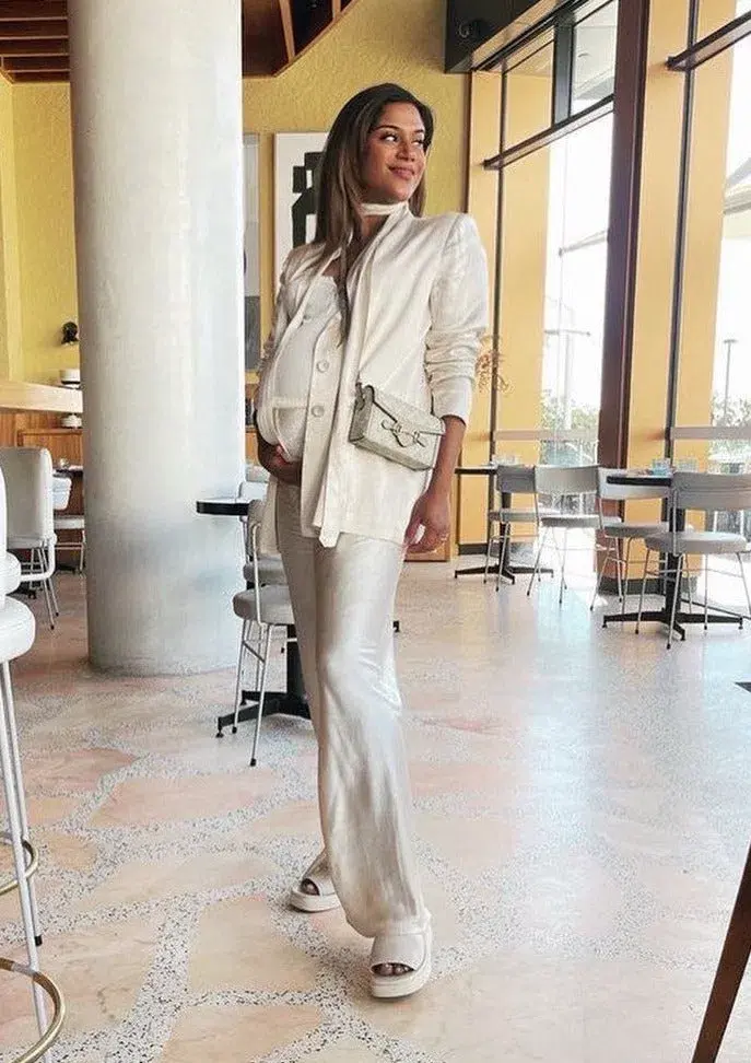 Dissh Simone Pearl Satin Blazer and Pants Suit in Ivory Size 10 - Image 5