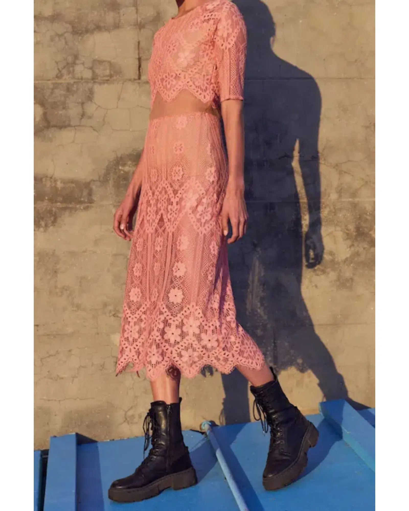 For Love & Lemons Lace Midi Dress Pink Size AU 6 - Image 1