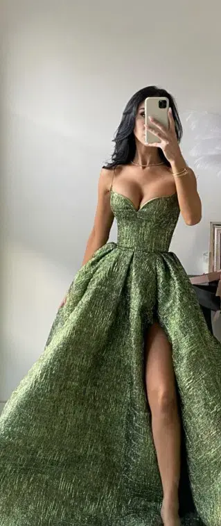 Lia Stubbla Lizard Ball Gown Green Size 12 - Image 1