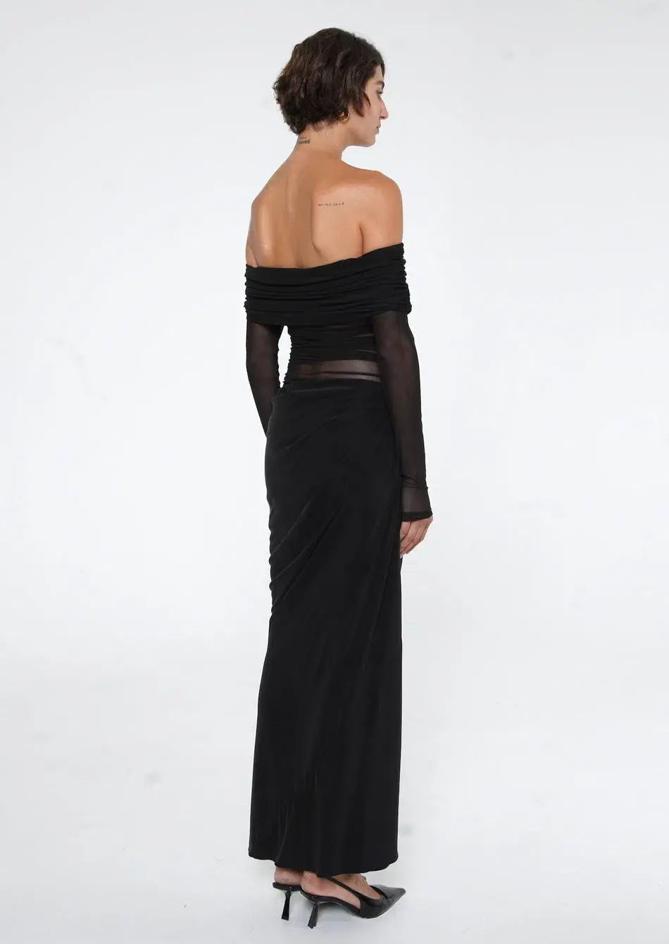 Benni Yasmin Maxi Dress Black Size  6 for rent on The Volte - main image