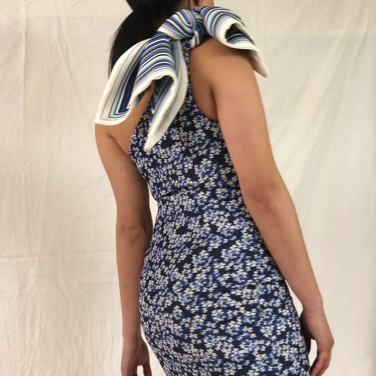 By Johnny Sculpture Sleeve Mini Dress Floral Size L / AU 12 - Image 3