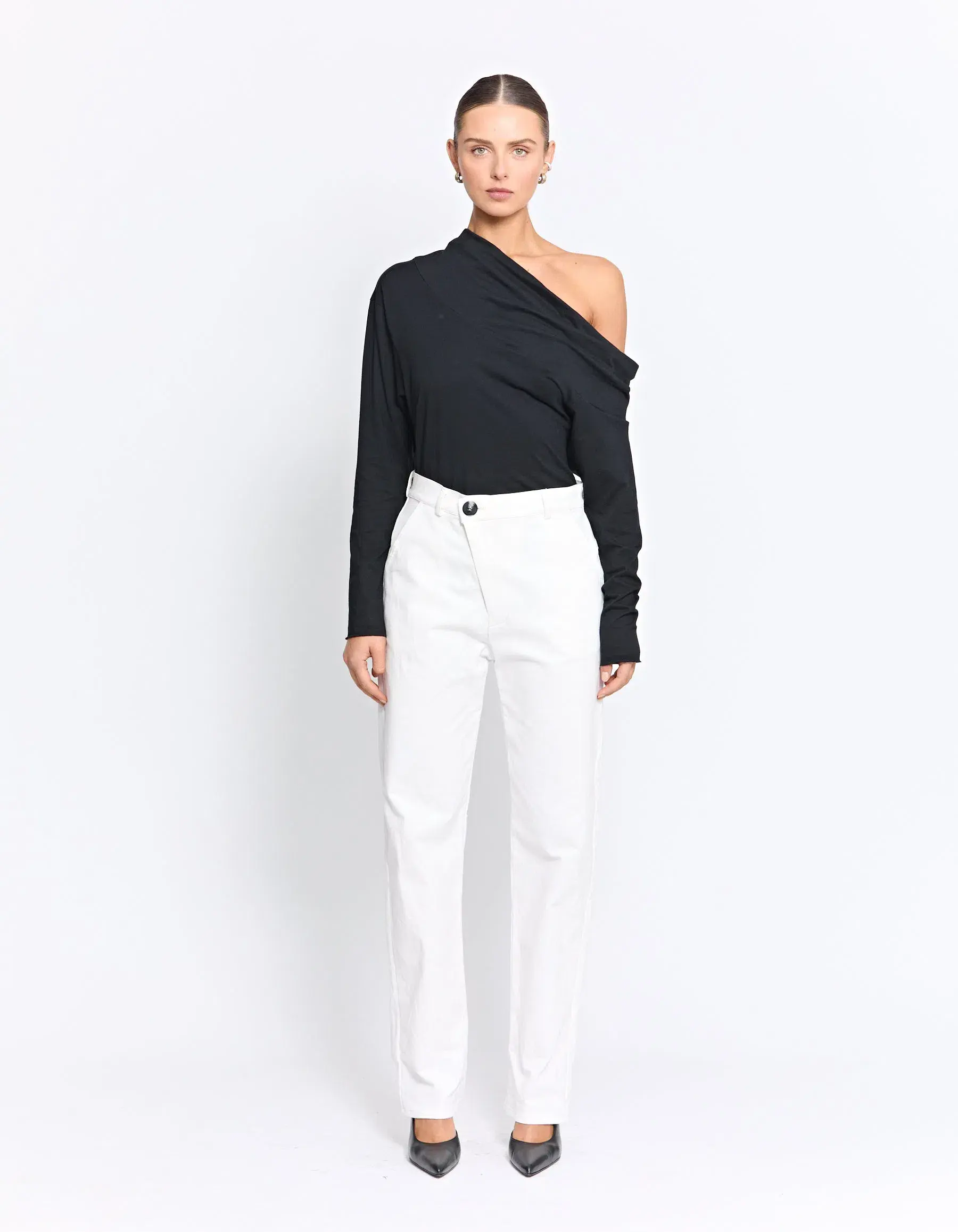 Pfeiffer Australian Organic Cotton Three Lakes Top in Black Size AU 10 - Image 1