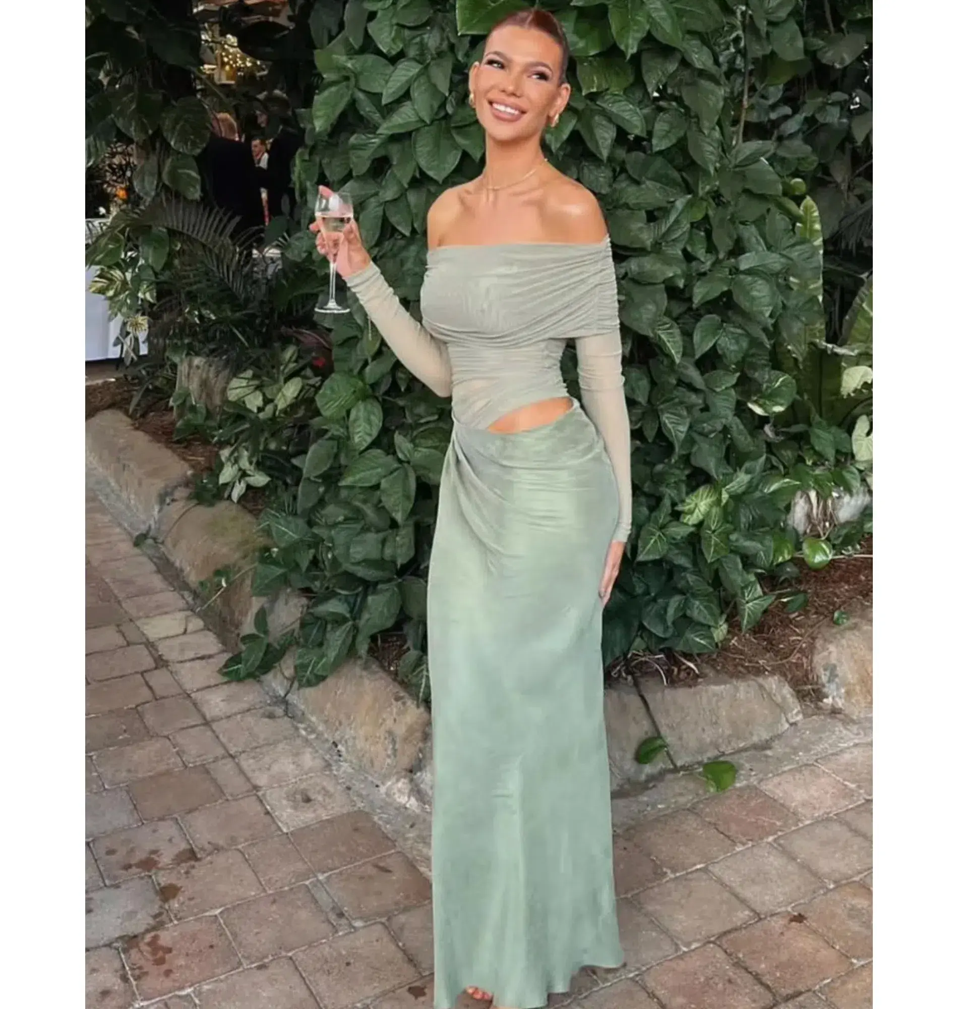 Benni Yasmin Off Shoulder Maxi Dress Pistachio Green Size AU 8  - Image 4
